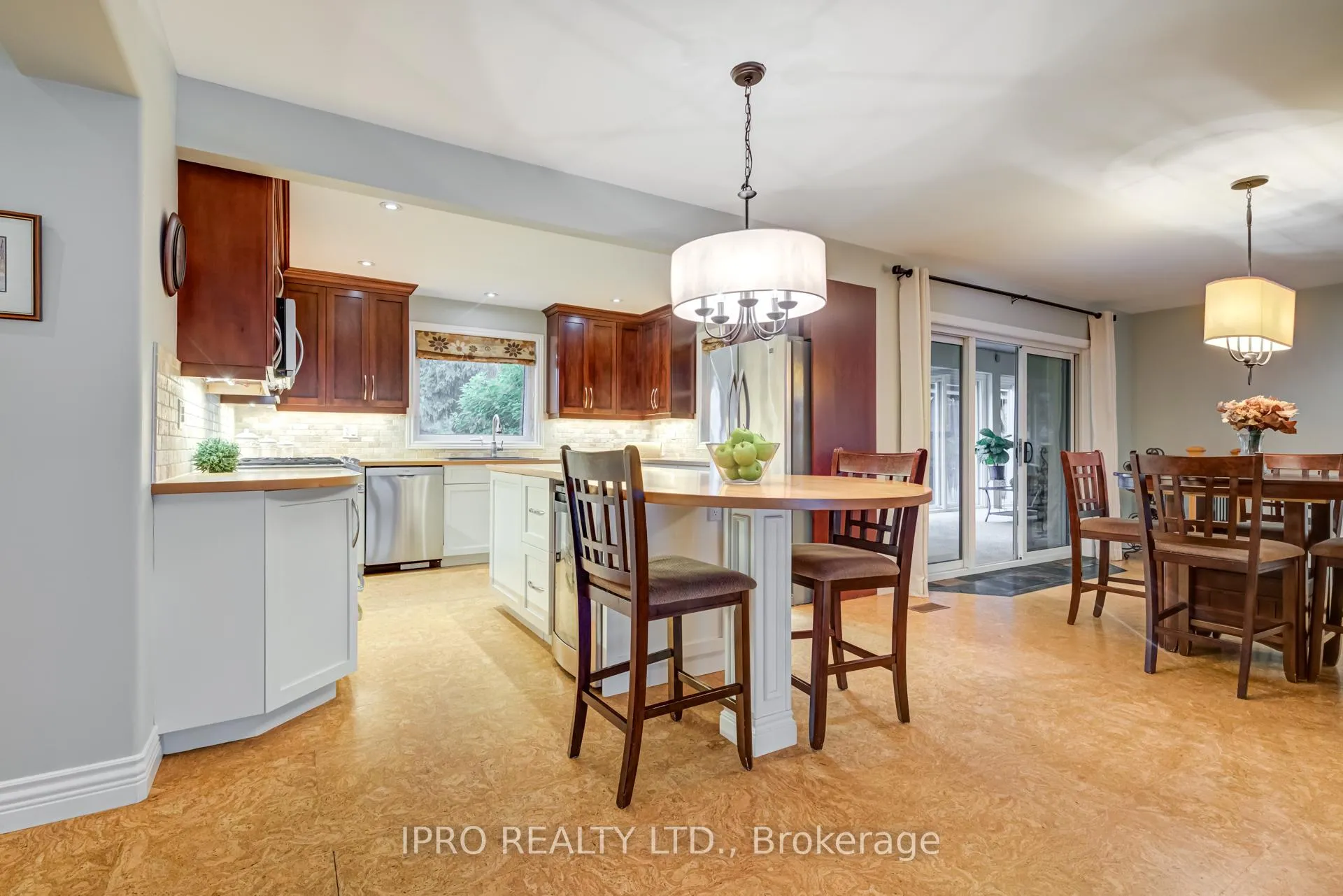 Photo 11 of 14610 Creditview Road, Caledon, Cheltenham — HOMEH