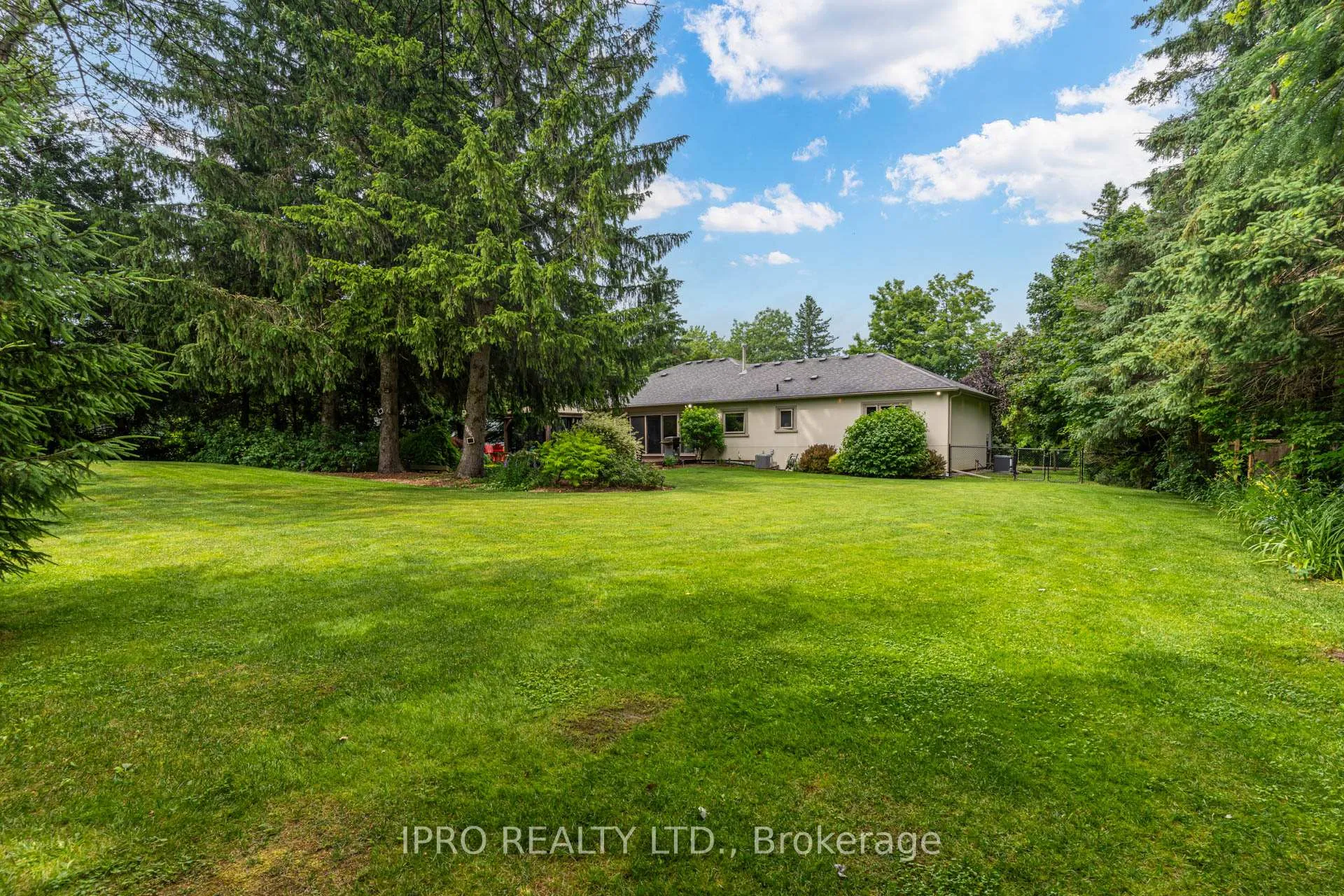 Photo 37 of 14610 Creditview Road, Caledon, Cheltenham — HOMEH