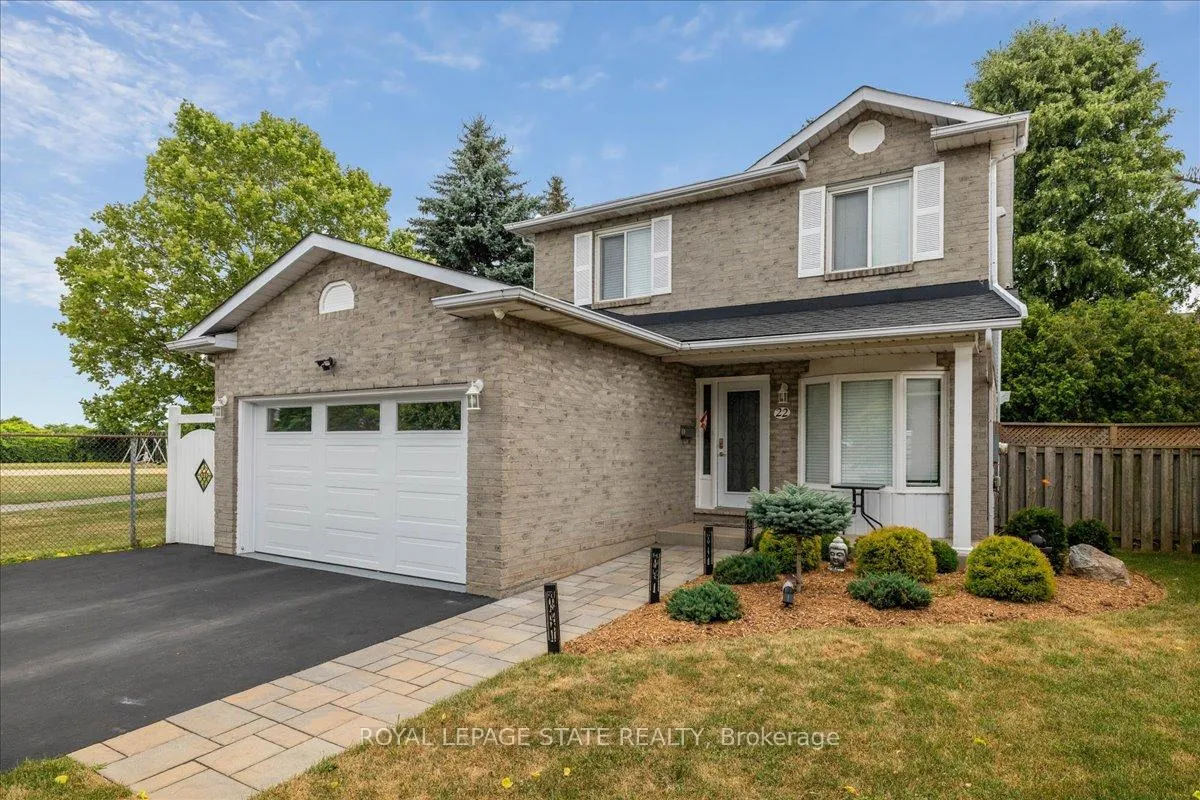 Photo 11 of 22 Merritt Crescent, Grimsby, Grimsby West — HOMEH