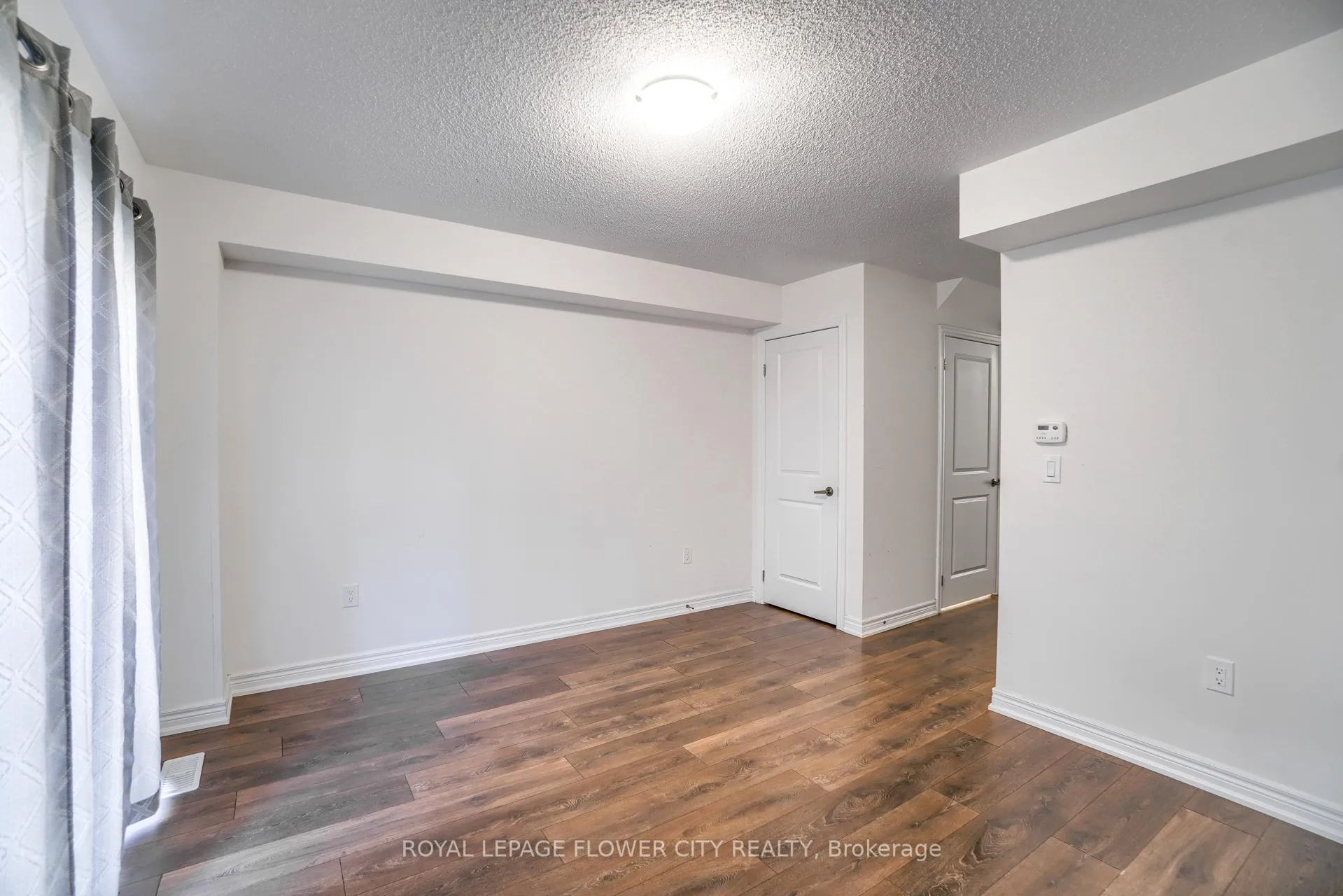 Photo 7 of 10 Faye Street, Brampton, Bram East — HOMEH