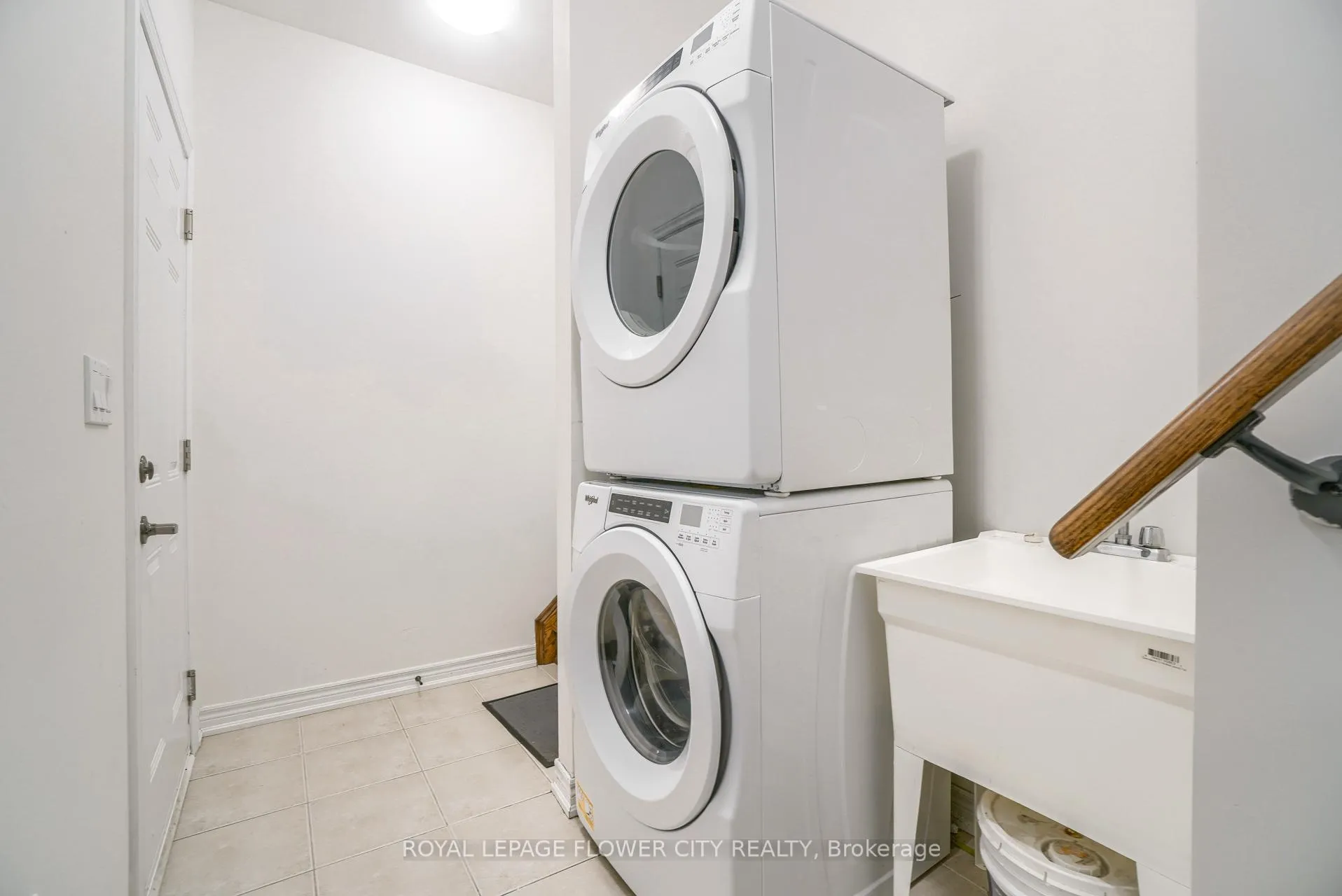 Photo 10 of 10 Faye Street, Brampton, Bram East — HOMEH