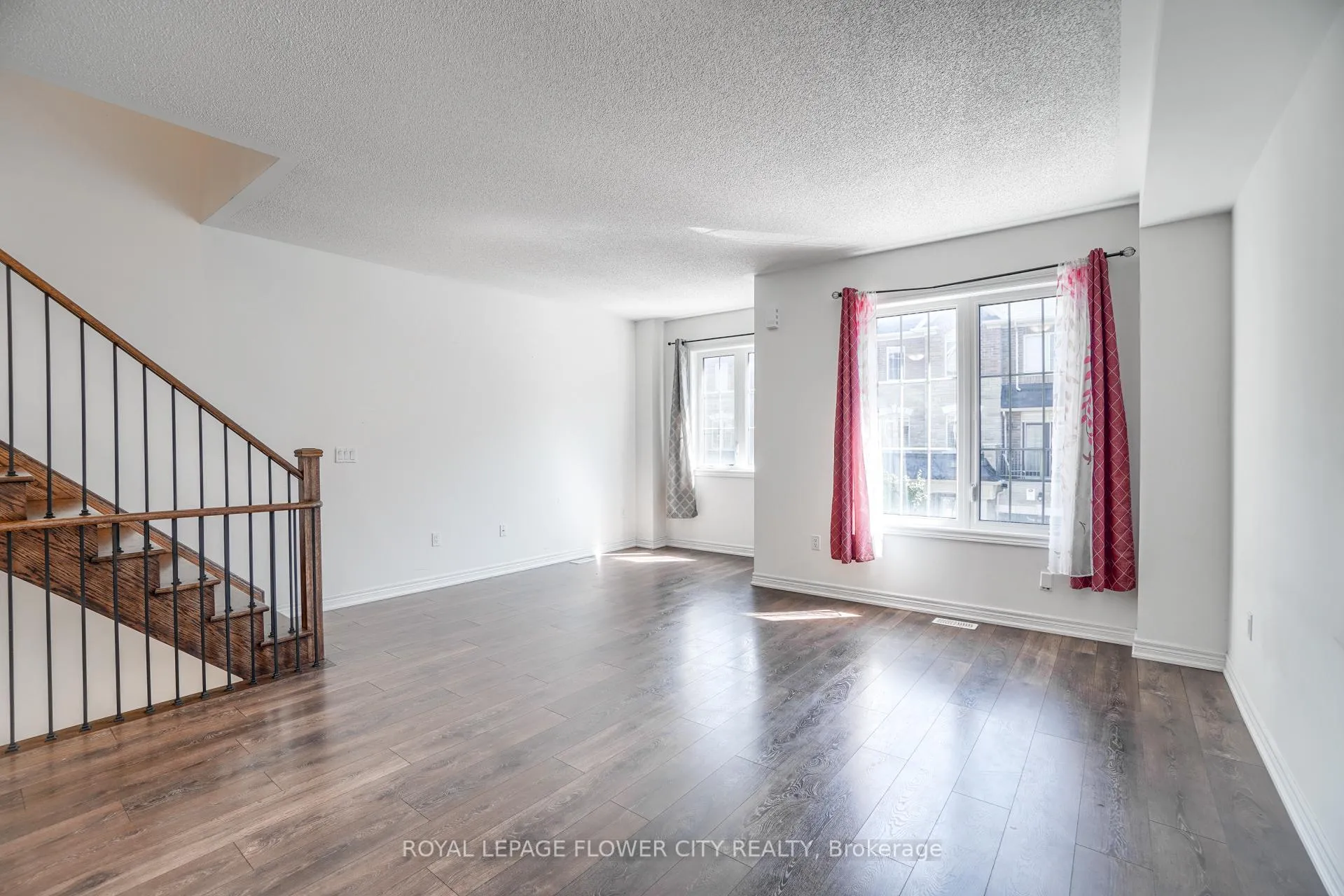Photo 20 of 10 Faye Street, Brampton, Bram East — HOMEH