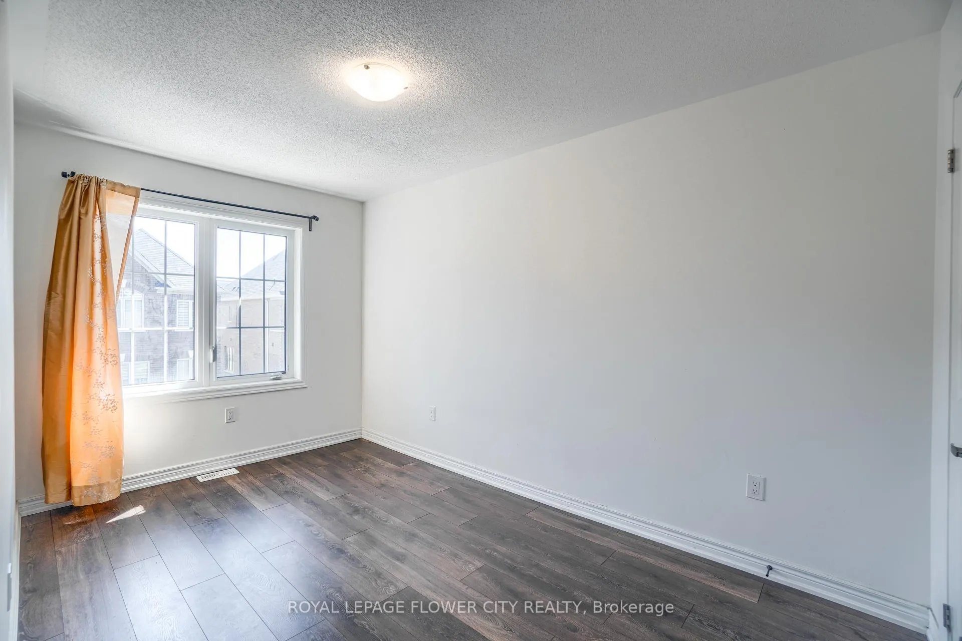 Photo 27 of 10 Faye Street, Brampton, Bram East — HOMEH
