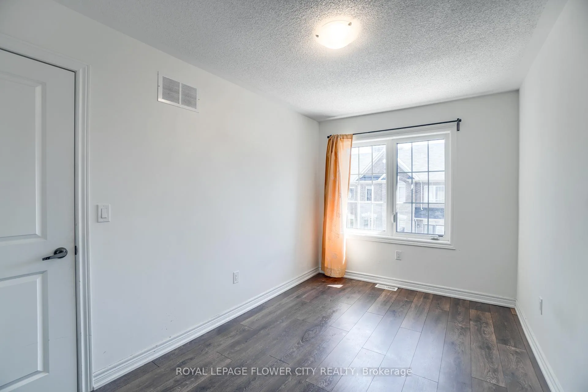 Photo 28 of 10 Faye Street, Brampton, Bram East — HOMEH