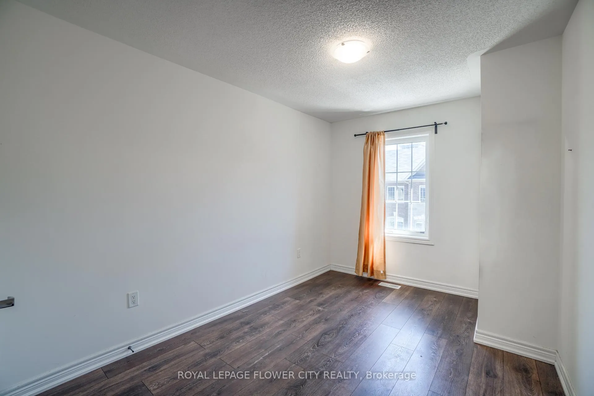 Photo 34 of 10 Faye Street, Brampton, Bram East — HOMEH