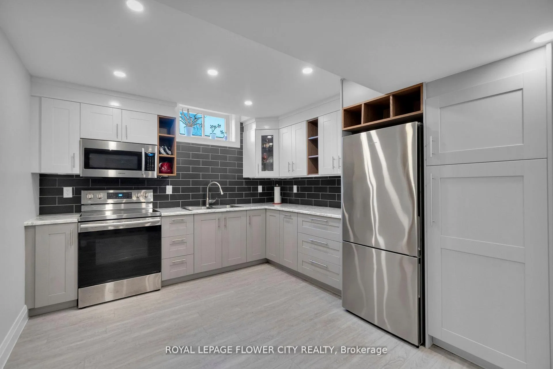 Photo 31 of 113 Sandmere Avenue, Brampton, Heart Lake West — HOMEH