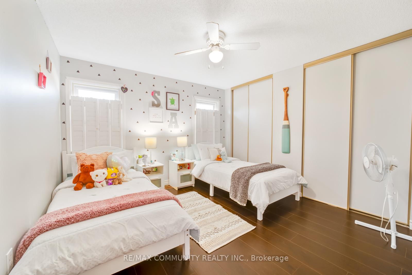 Photo 27 of 47 Cornwall Drive, Ajax, Central — HOMEH