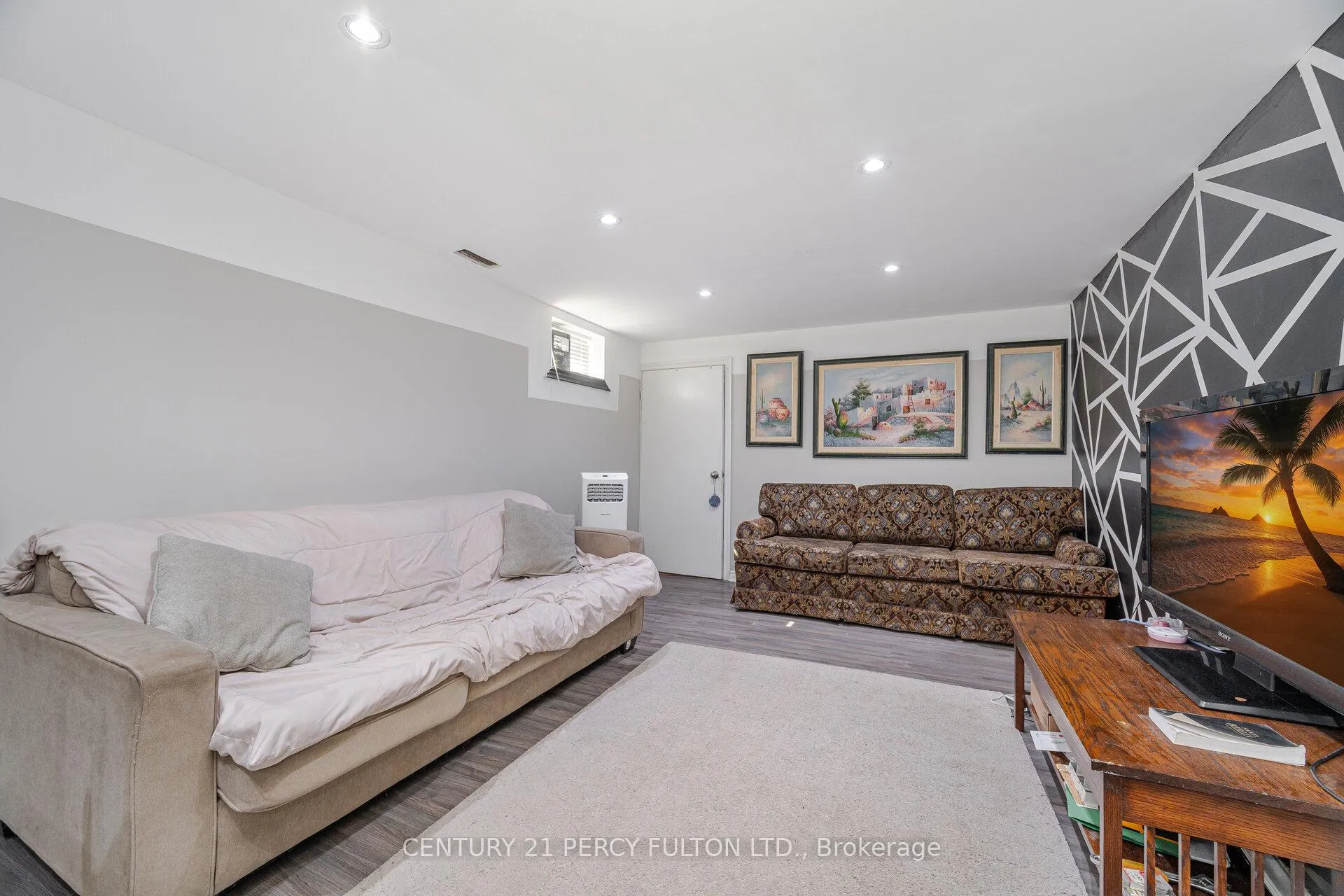 Photo 25 of 761 Krosno Boulevard, Pickering, Bay Ridges — HOMEH
