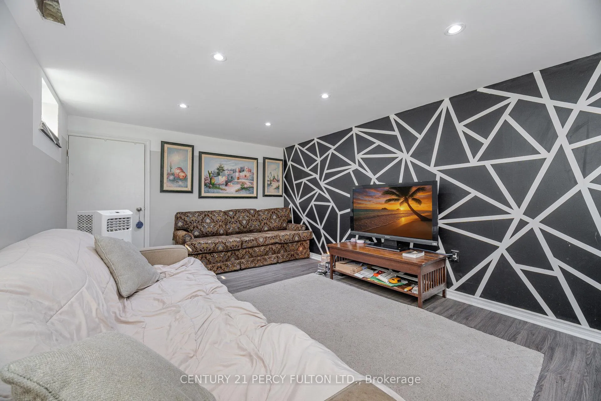 Photo 26 of 761 Krosno Boulevard, Pickering, Bay Ridges — HOMEH