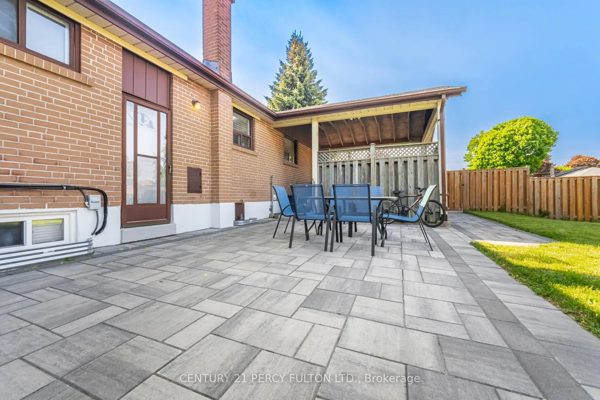 Photo 34 of 761 Krosno Boulevard, Pickering, Bay Ridges — HOMEH