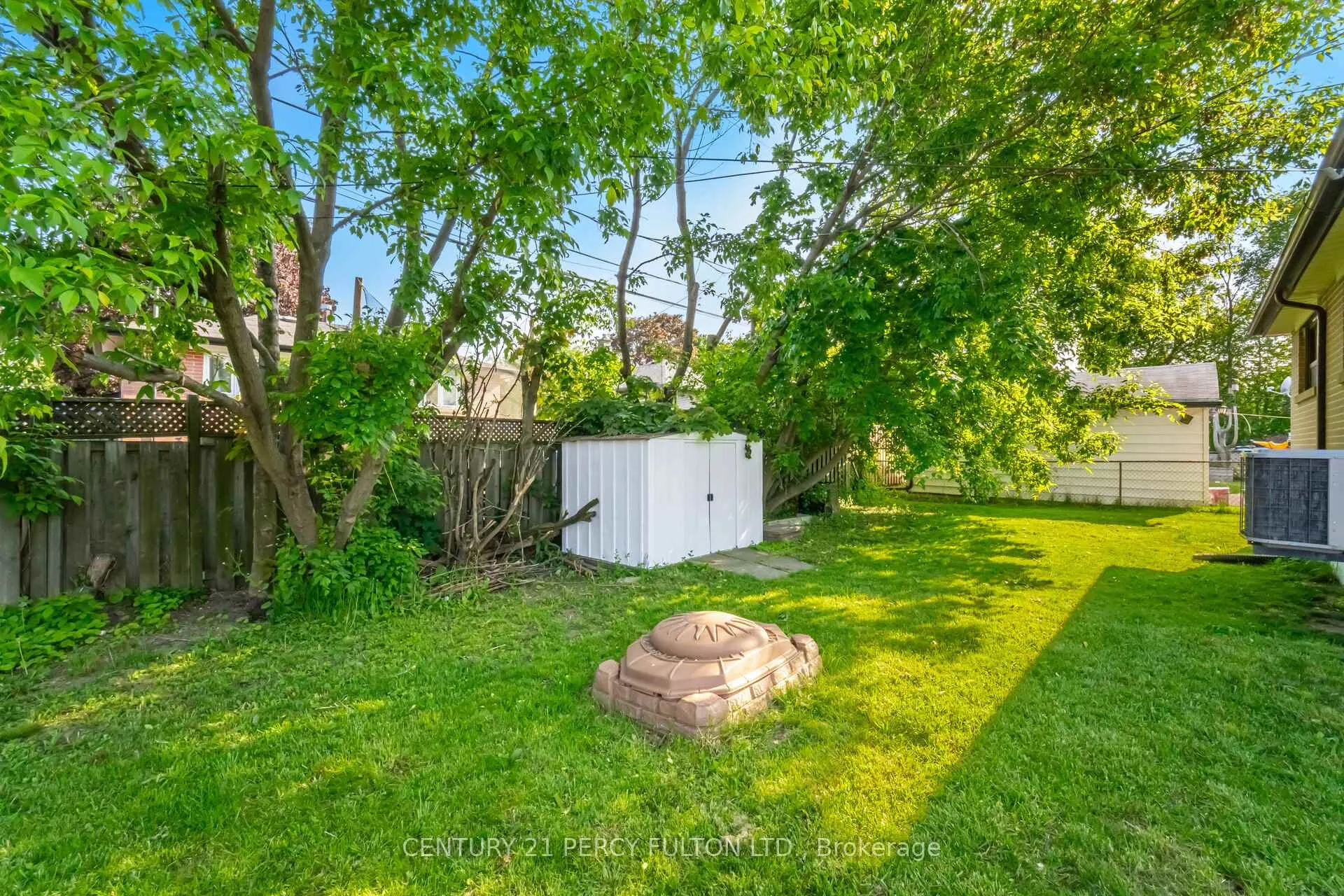 Photo 39 of 761 Krosno Boulevard, Pickering, Bay Ridges — HOMEH