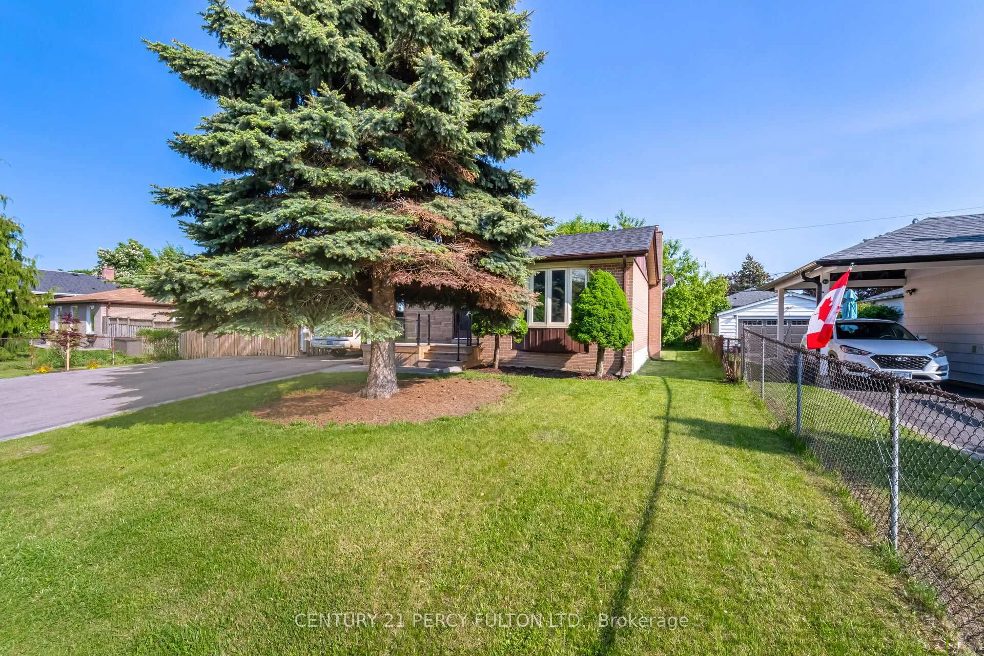 Photo 41 of 761 Krosno Boulevard, Pickering, Bay Ridges — HOMEH