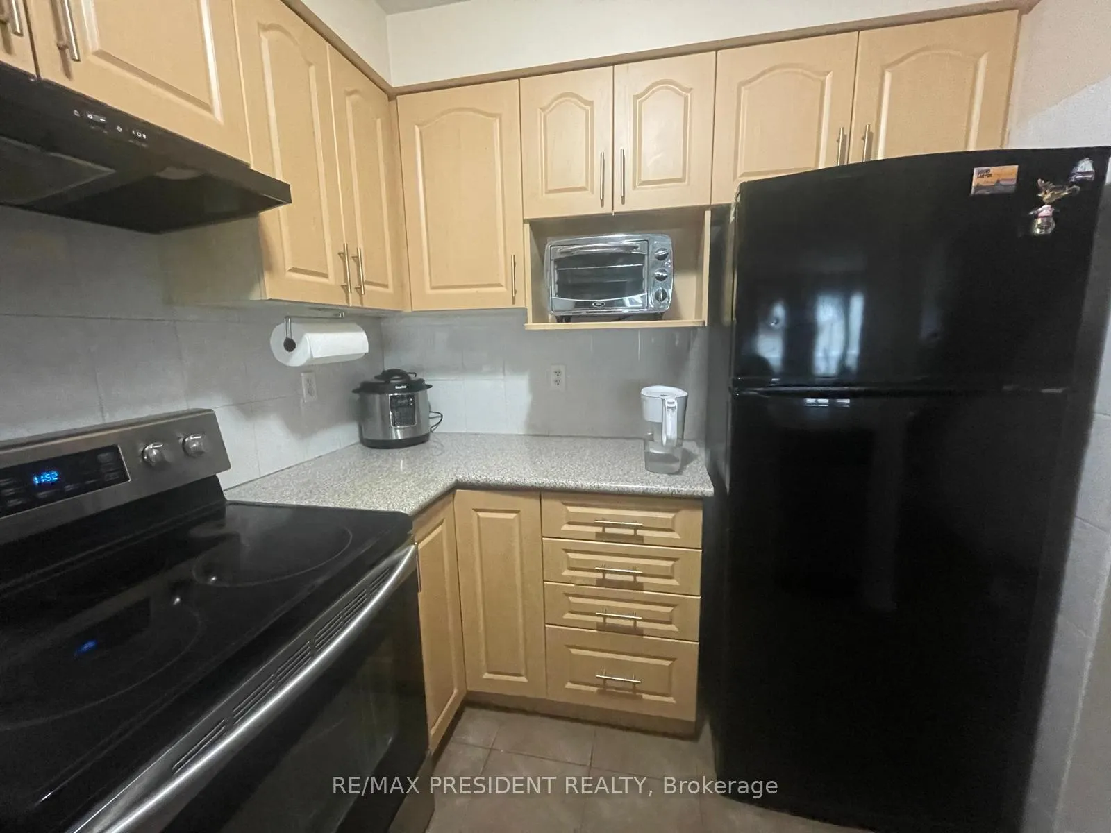 Photo 11 of 107 Rockgarden Trail, Brampton, Sandringham-Wellington — HOMEH
