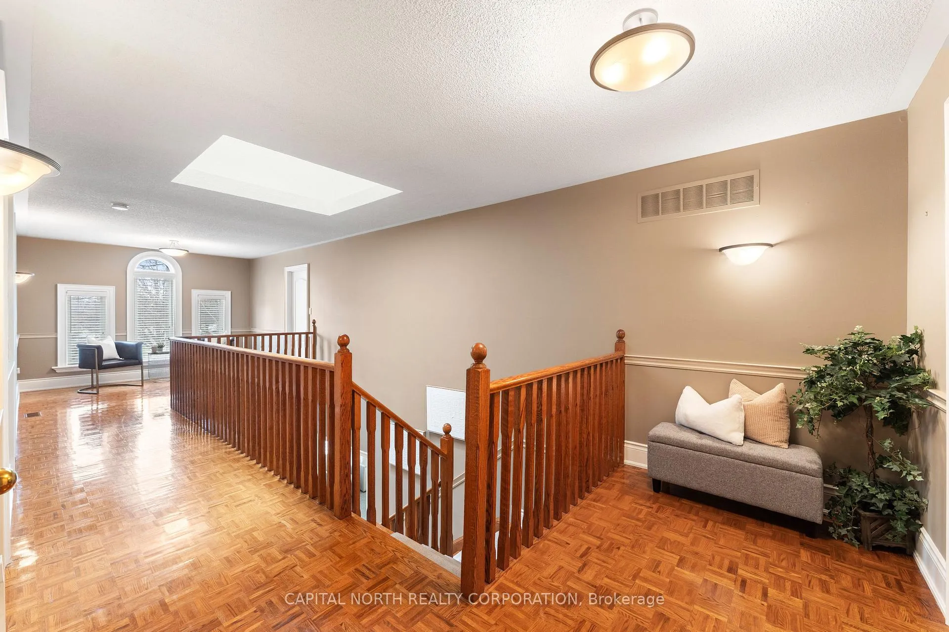 Photo 20 of 82 Harvester Crescent, Vaughan, Islington Woods — HOMEH