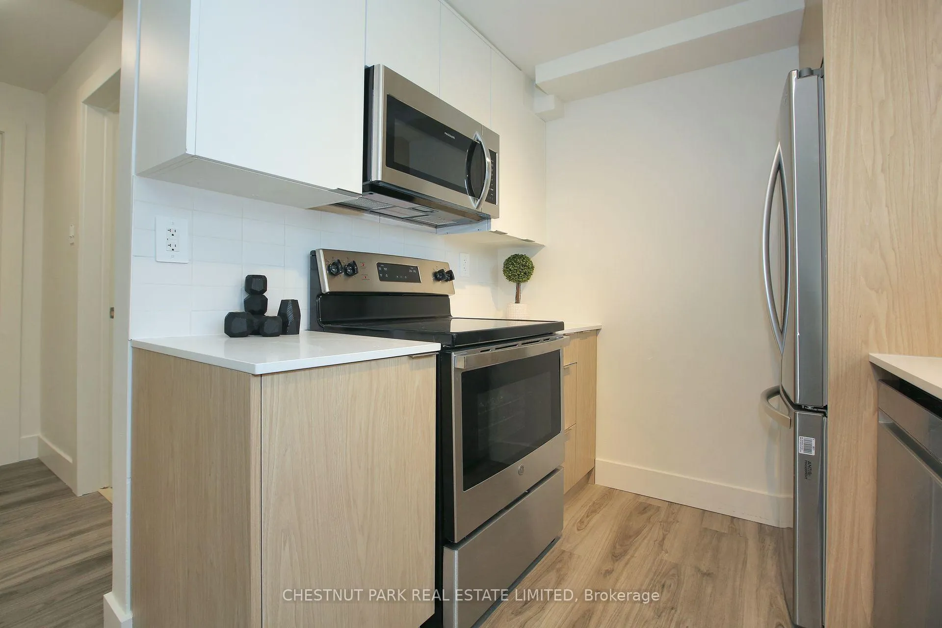 Photo 9 of Unit 1, 1436 Avenue Road, Toronto, Lawrence Park South — HOMEH