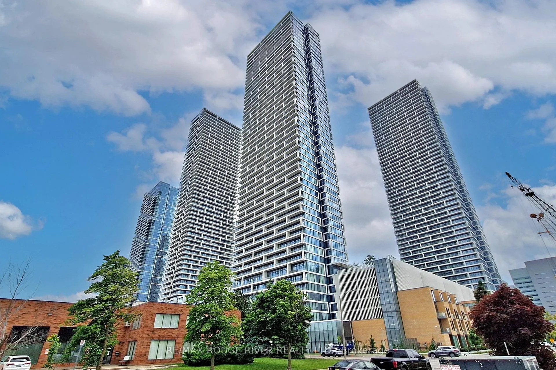 Photo 1 of Unit 603, 898 Portage Parkway, Vaughan, Concord — HOMEH