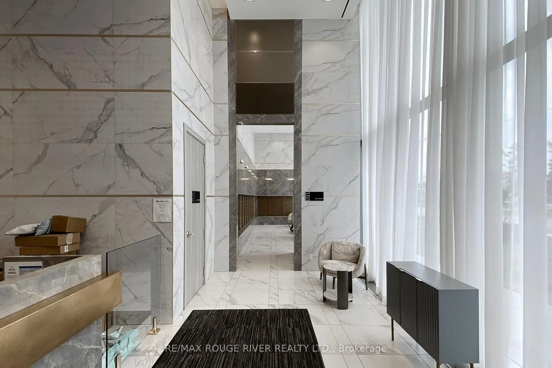 Photo 5 of Unit 603, 898 Portage Parkway, Vaughan, Concord — HOMEH
