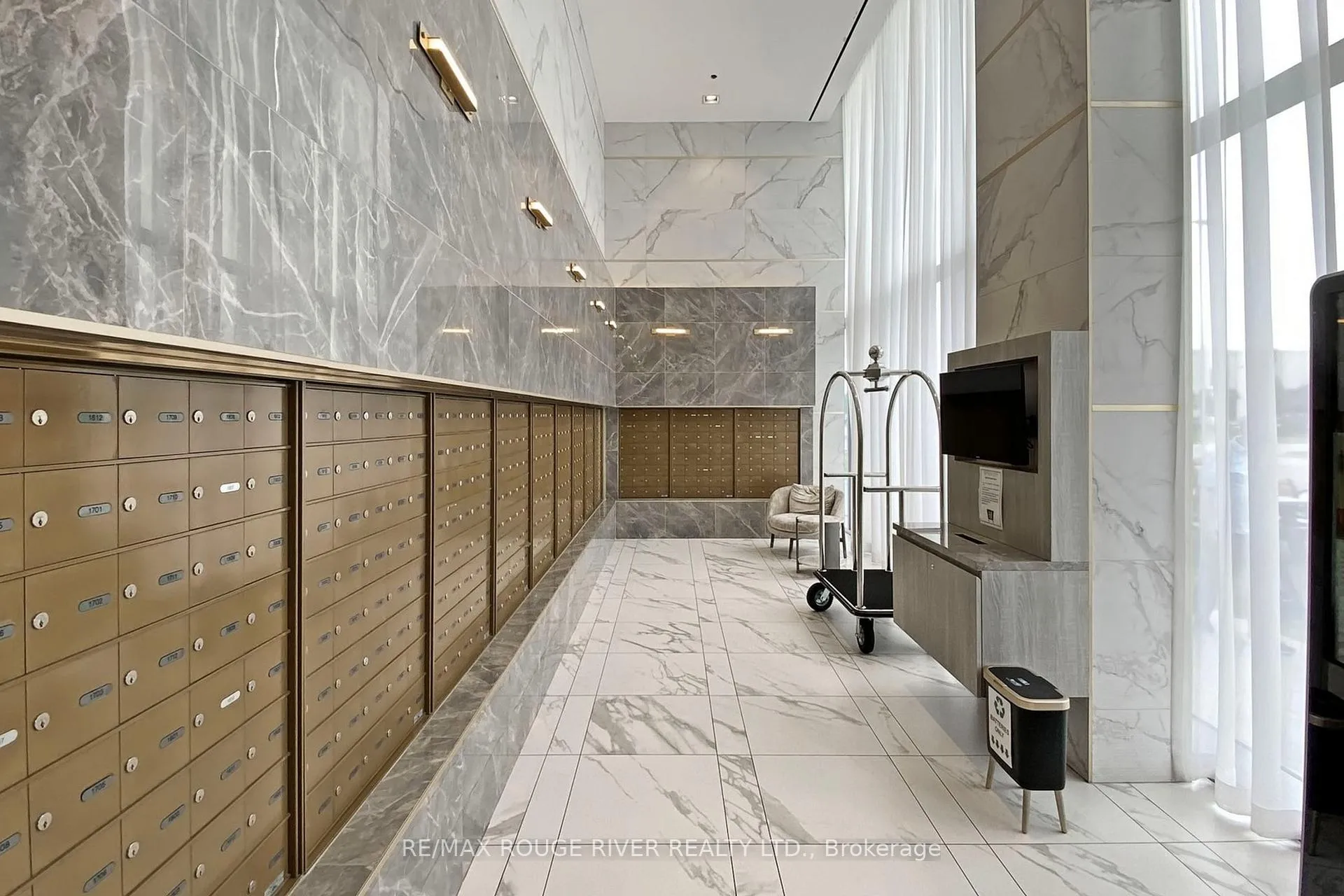 Photo 26 of Unit 603, 898 Portage Parkway, Vaughan, Concord — HOMEH
