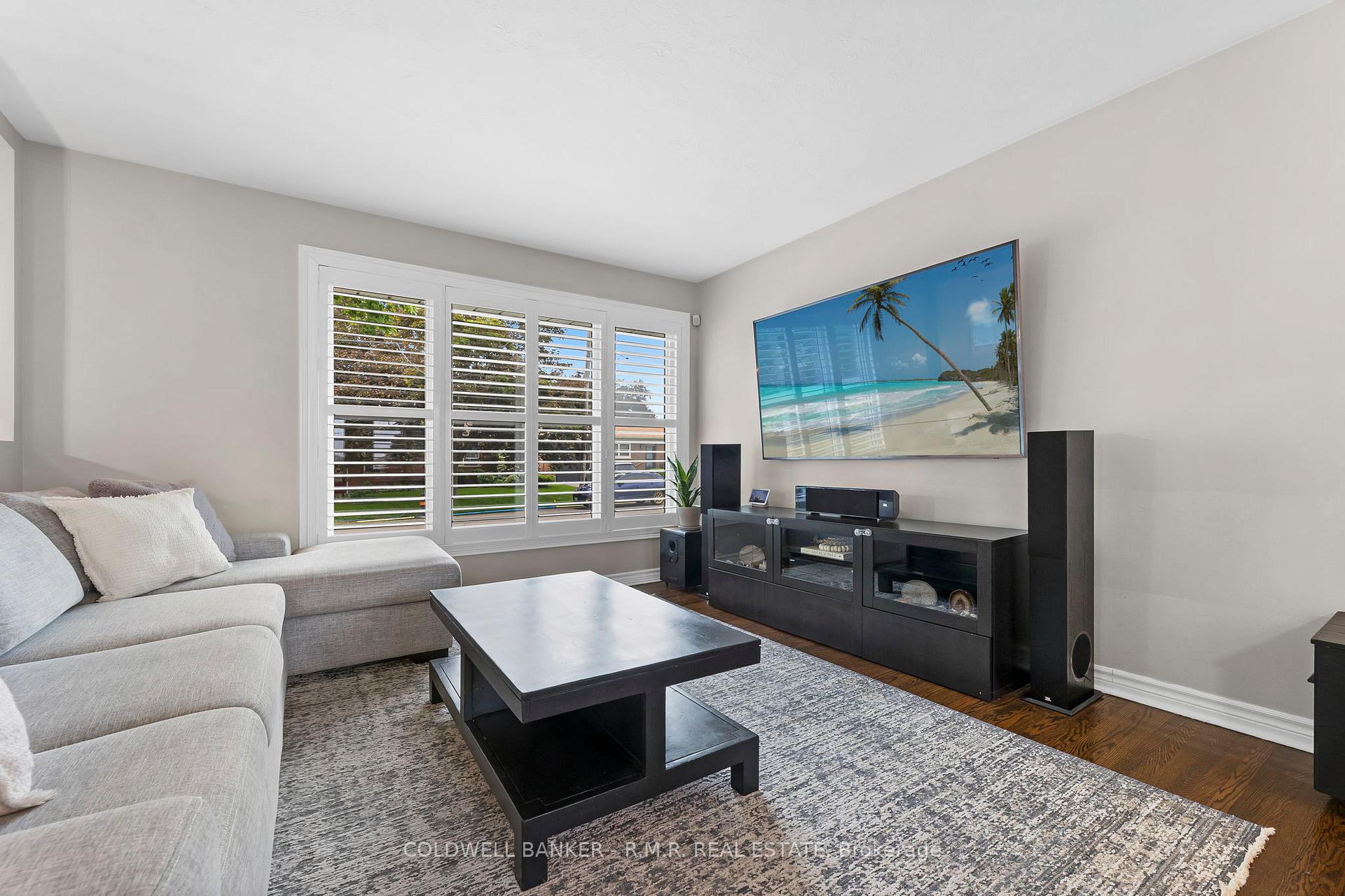 Photo 6 of 21 Parkway Crescent, Clarington, Bowmanville — HOMEH