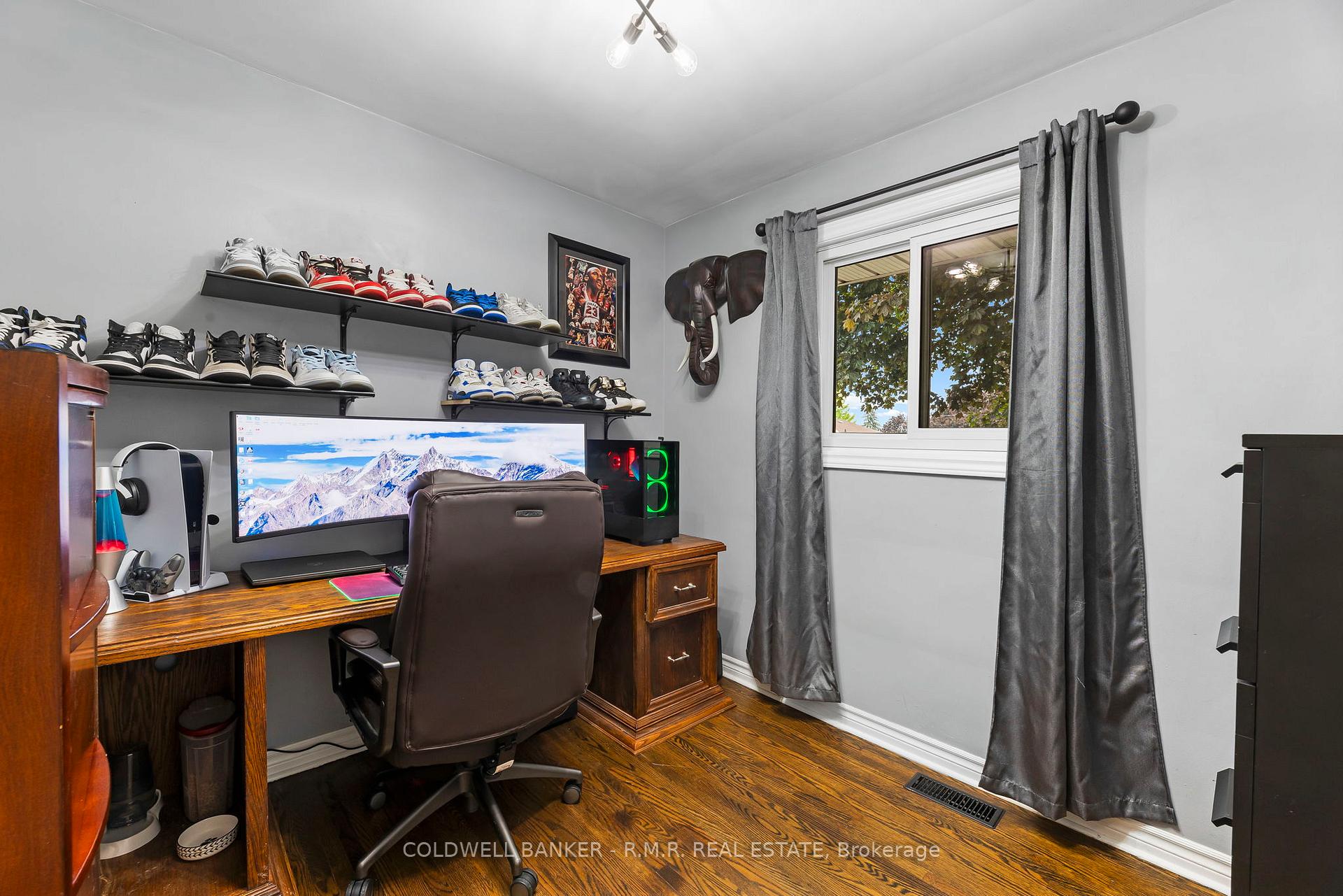 Photo 19 of 21 Parkway Crescent, Clarington, Bowmanville — HOMEH