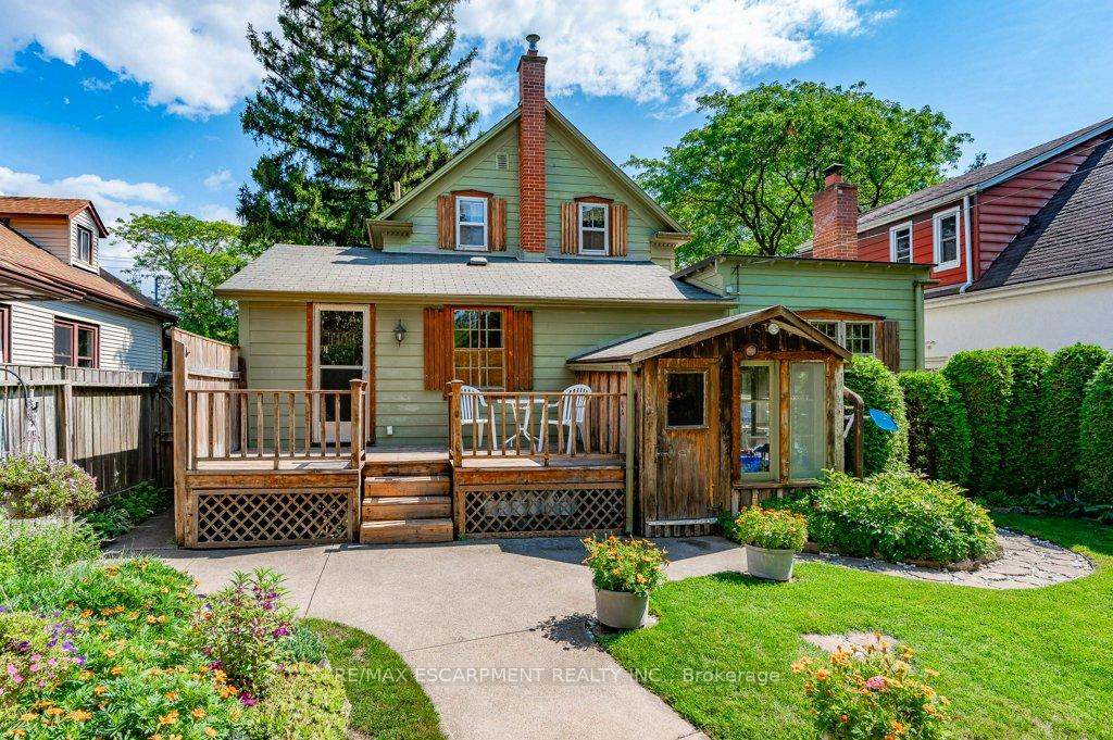 Photo 12 of 314 Delaware Avenue, Burlington, Brant — HOMEH