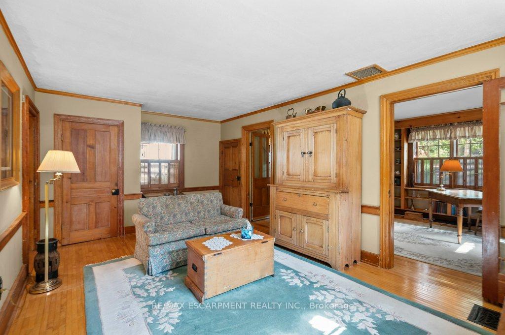 Photo 20 of 314 Delaware Avenue, Burlington, Brant — HOMEH