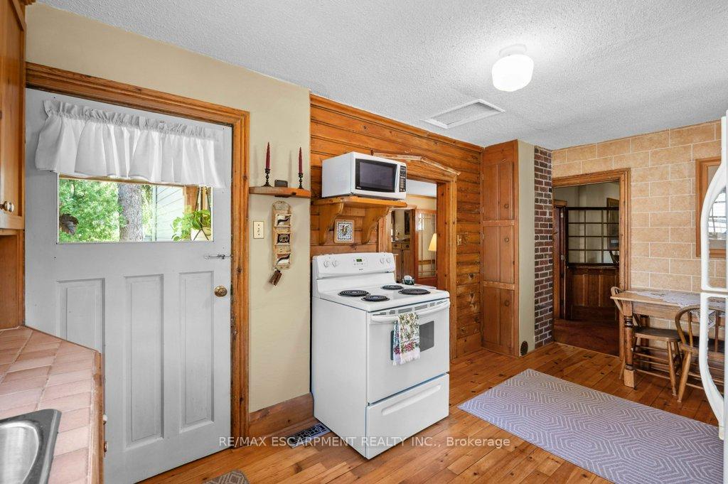 Photo 22 of 314 Delaware Avenue, Burlington, Brant — HOMEH