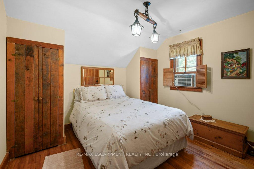 Photo 29 of 314 Delaware Avenue, Burlington, Brant — HOMEH
