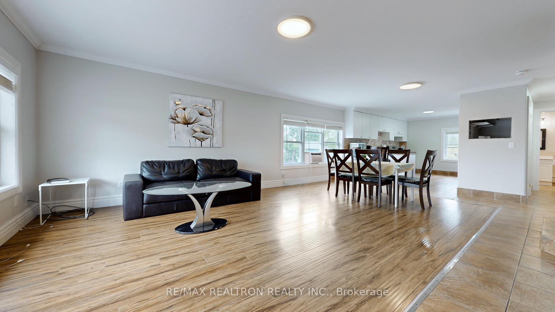 Photo 1 of Unit 2nd Floor, 322 Miami Drive, Georgina, Keswick South — HOMEH