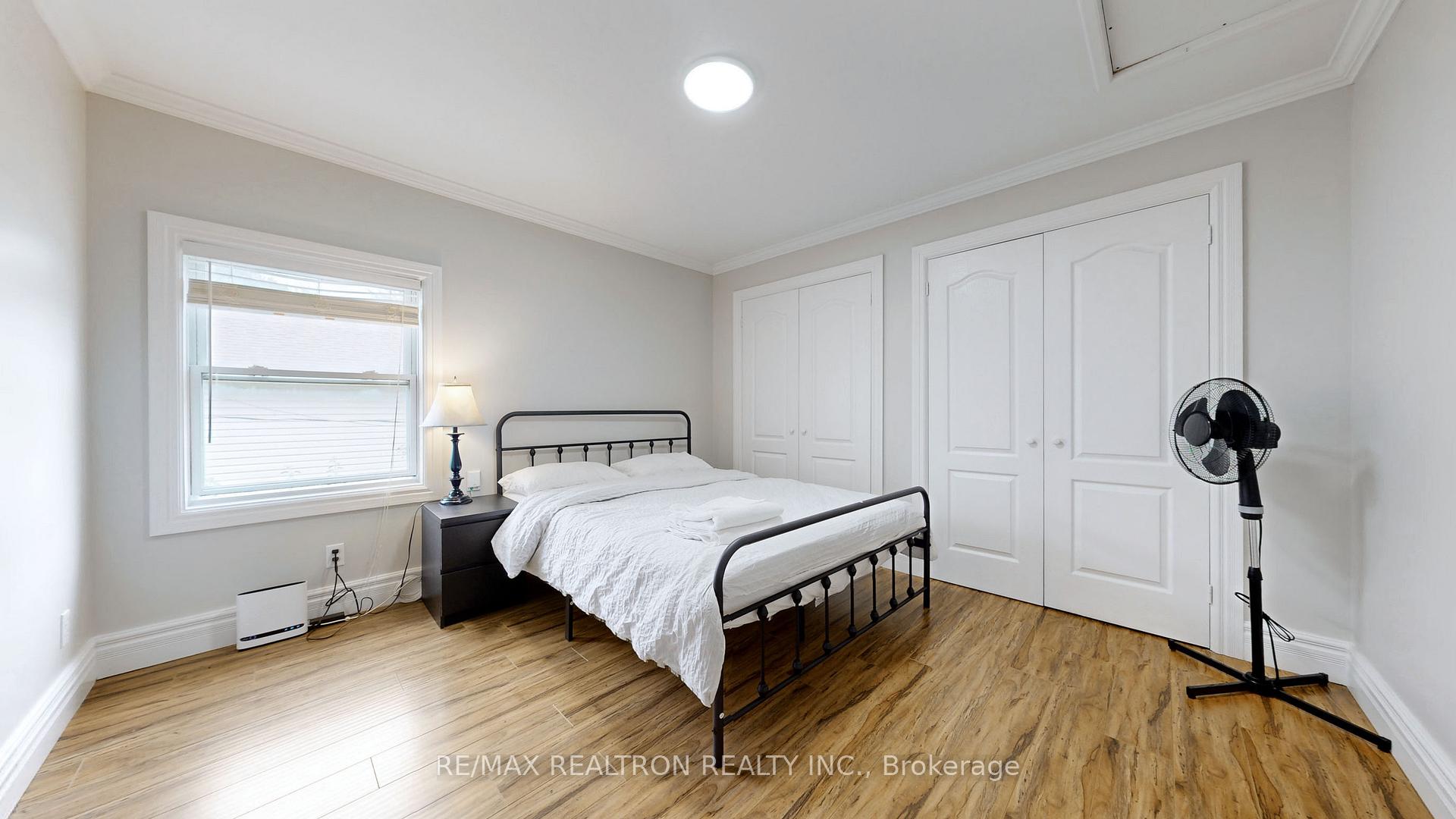 Photo 11 of Unit 2nd Floor, 322 Miami Drive, Georgina, Keswick South — HOMEH