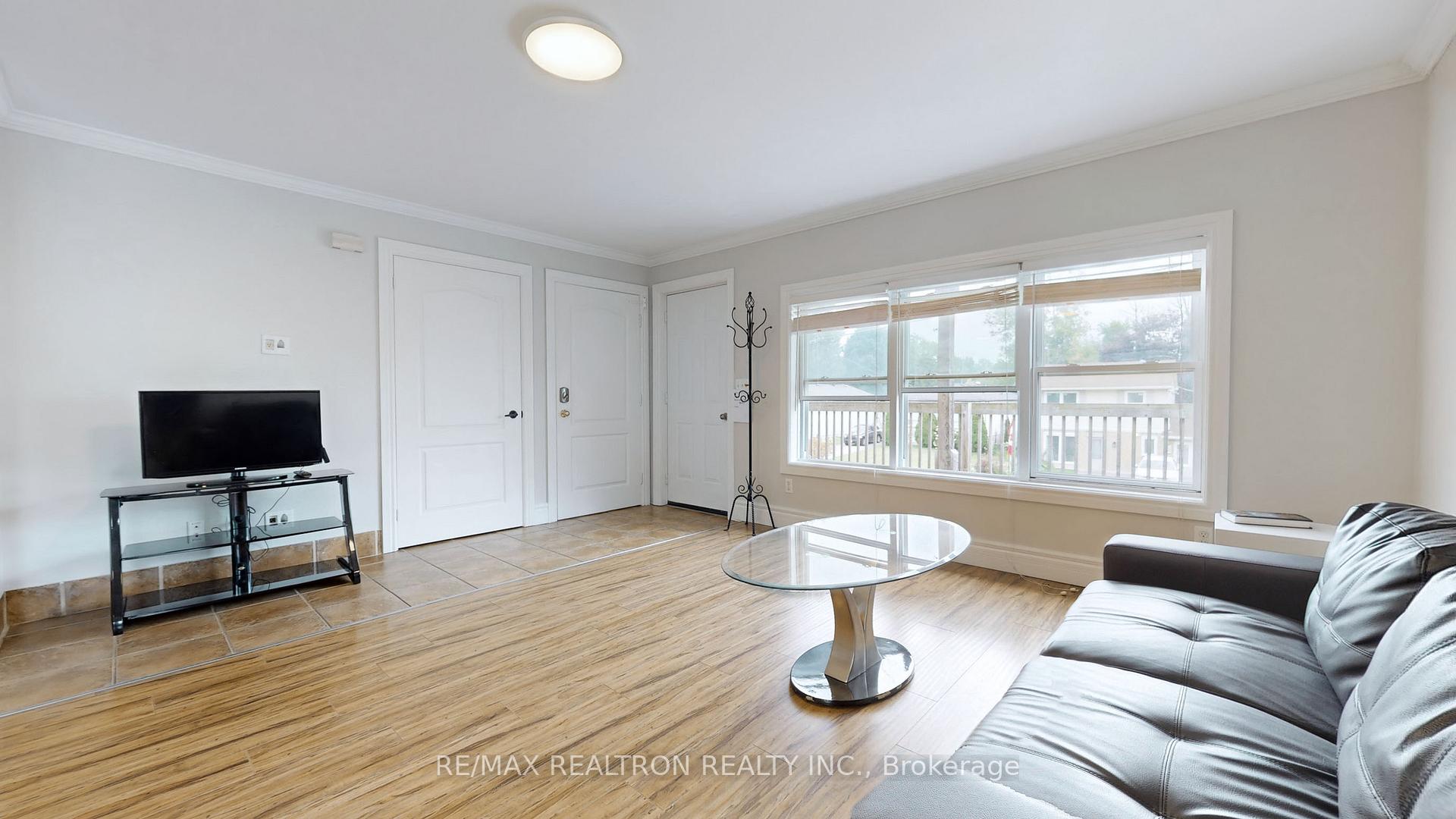 Photo 16 of Unit 2nd Floor, 322 Miami Drive, Georgina, Keswick South — HOMEH
