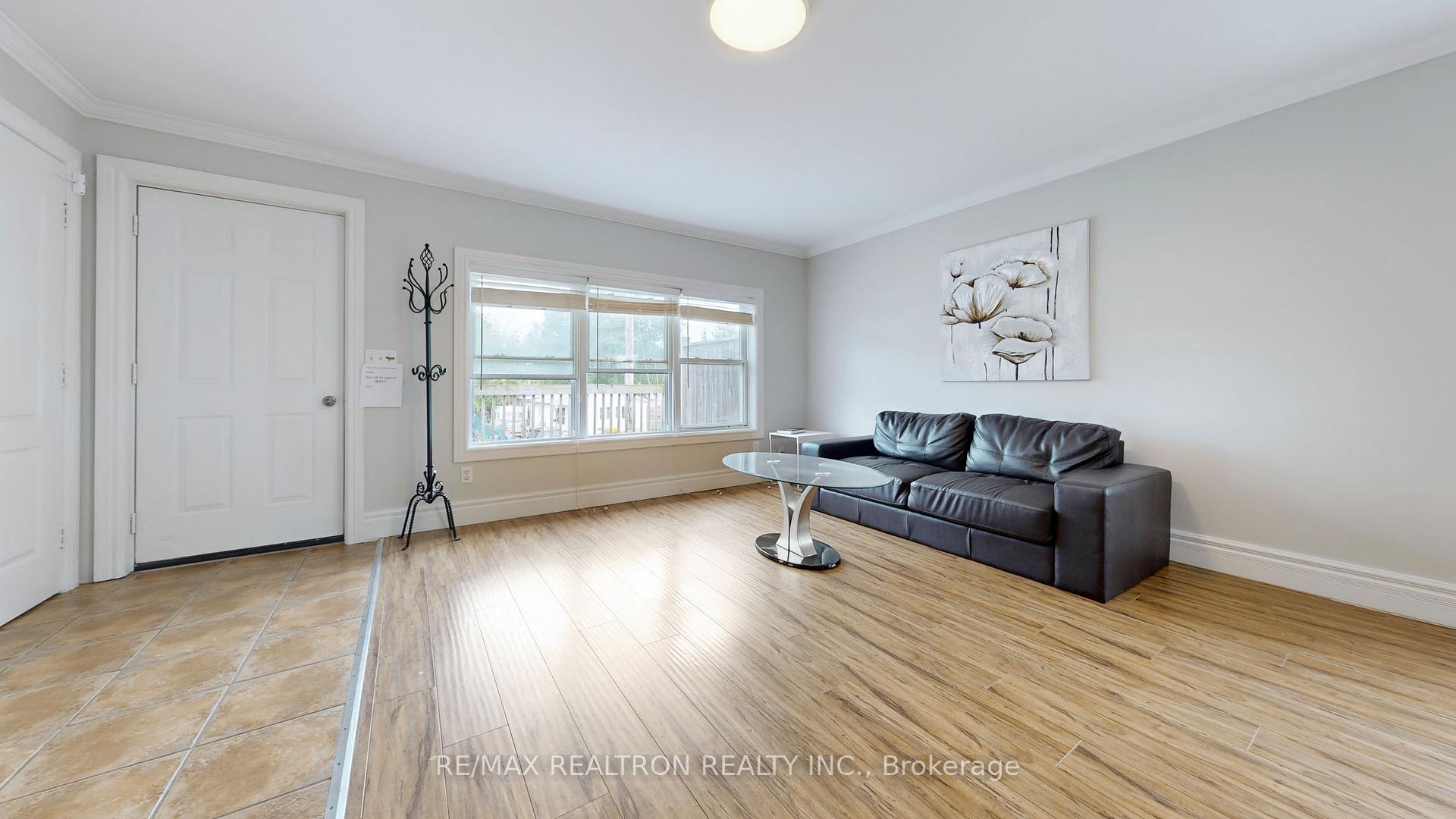 Photo 17 of Unit 2nd Floor, 322 Miami Drive, Georgina, Keswick South — HOMEH