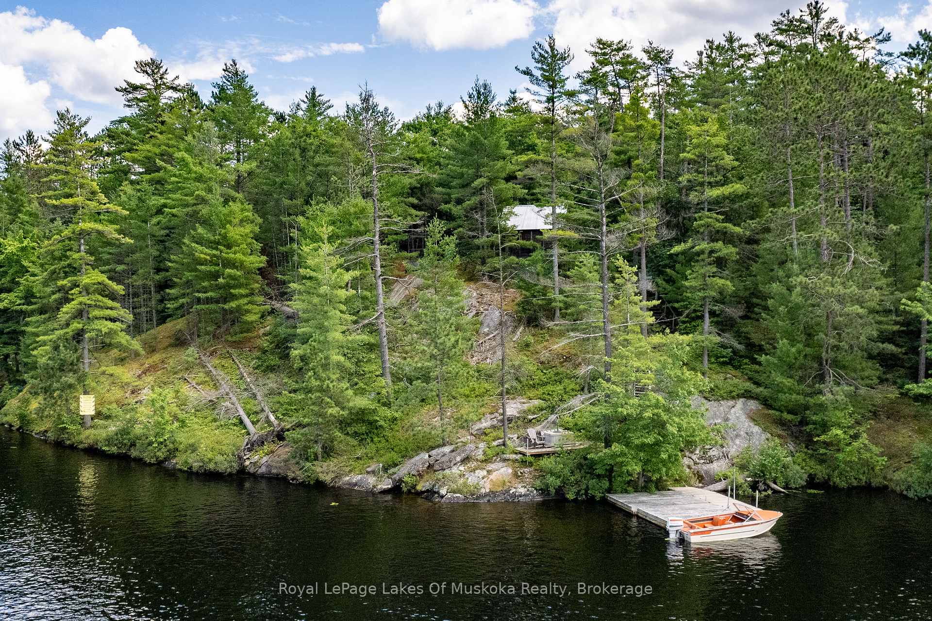 Photo 7 of 998 Gull Lake, Gravenhurst, Muskoka (S) — HOMEH