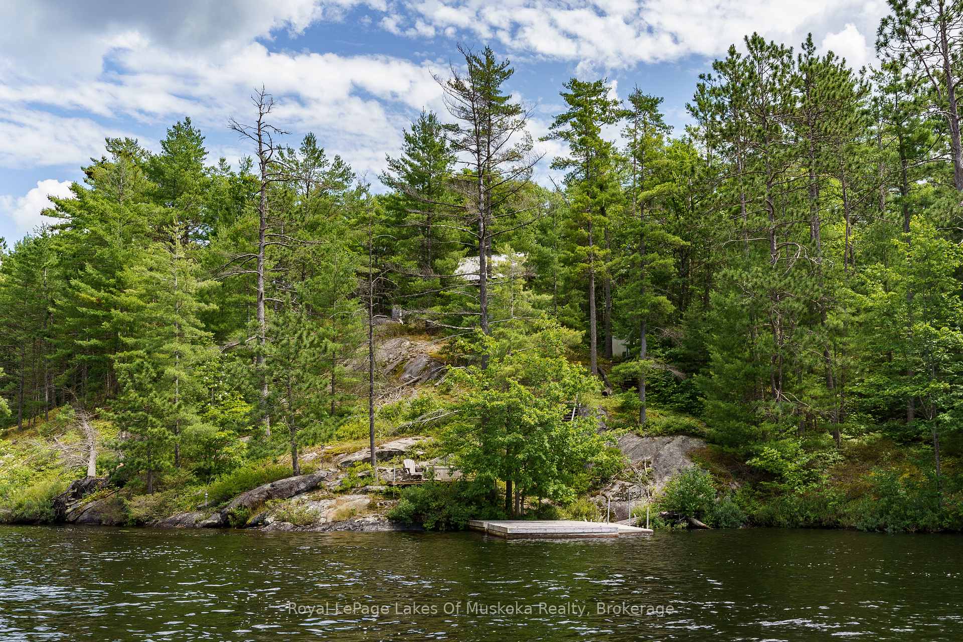 Photo 10 of 998 Gull Lake, Gravenhurst, Muskoka (S) — HOMEH