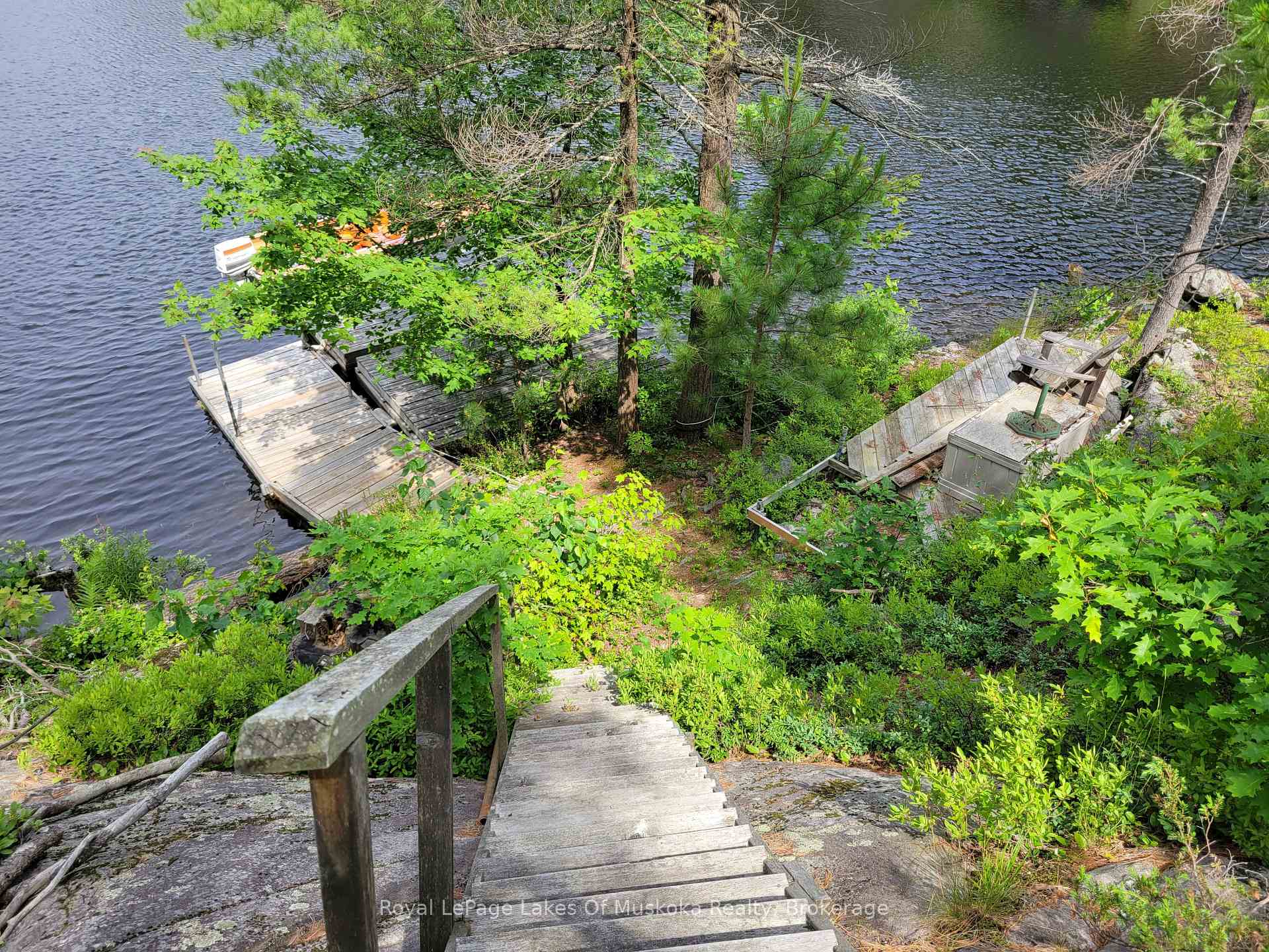Photo 13 of 998 Gull Lake, Gravenhurst, Muskoka (S) — HOMEH