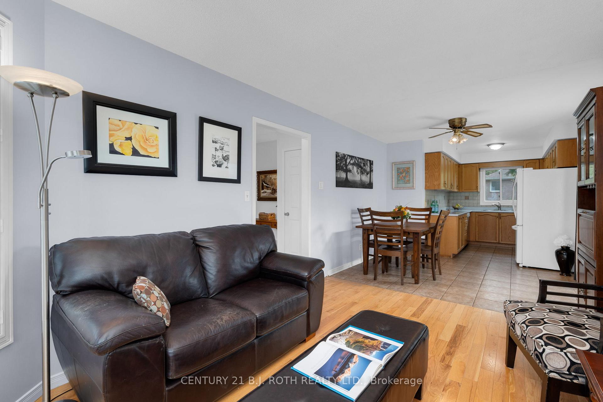 Photo 8 of 23 Grasett Crescent, Barrie, West Bayfield — HOMEH