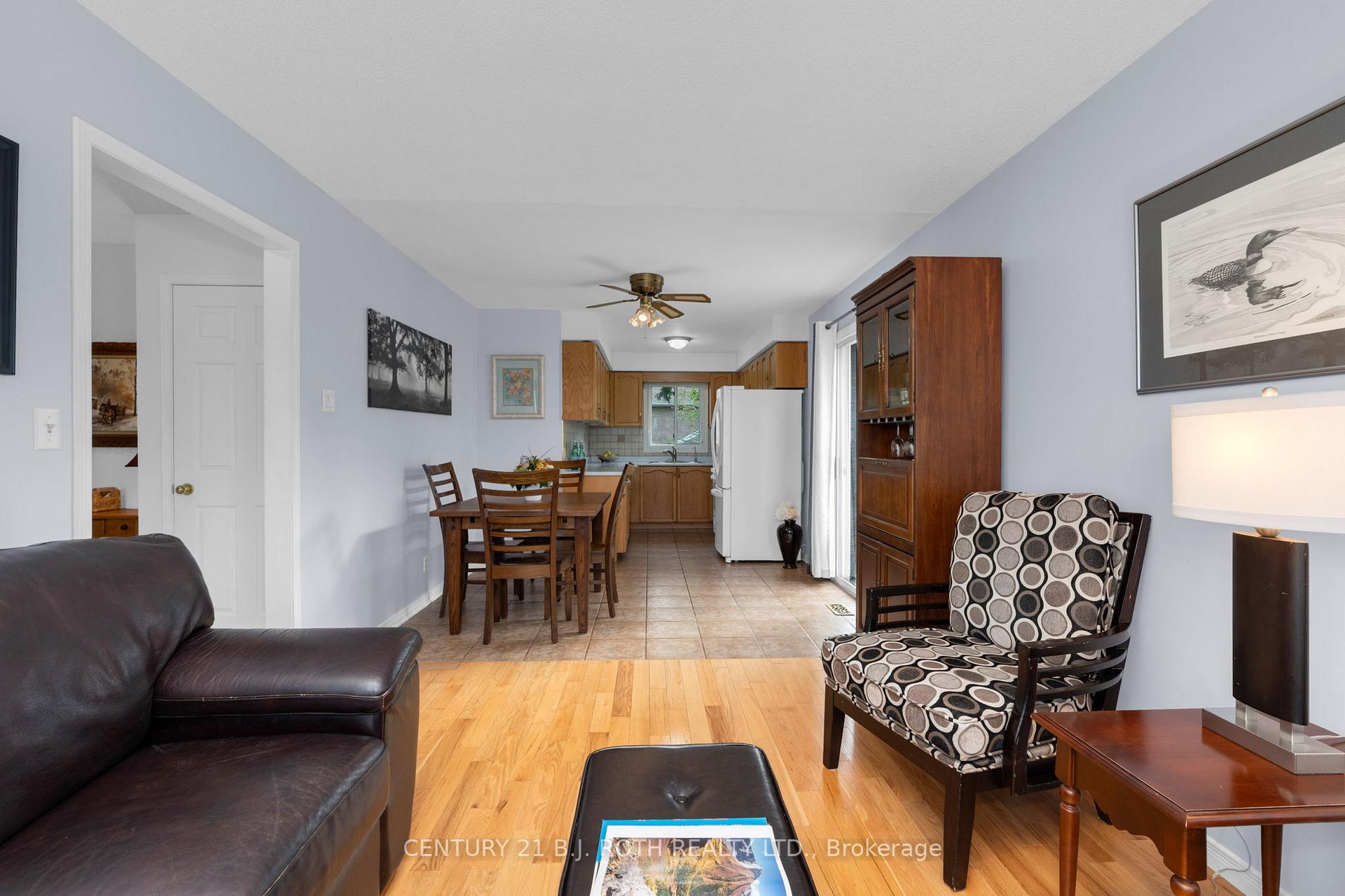 Photo 9 of 23 Grasett Crescent, Barrie, West Bayfield — HOMEH