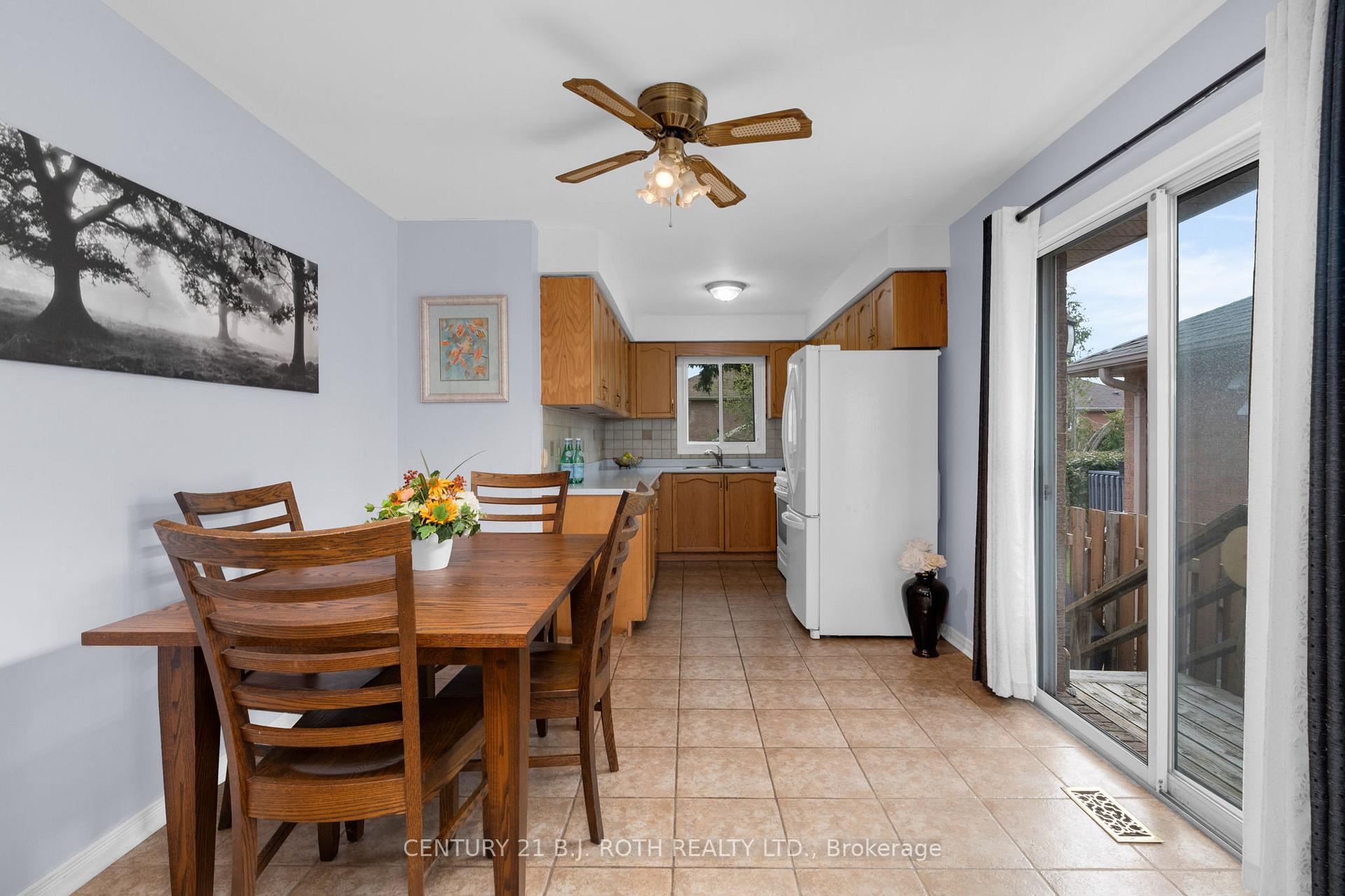 Photo 10 of 23 Grasett Crescent, Barrie, West Bayfield — HOMEH