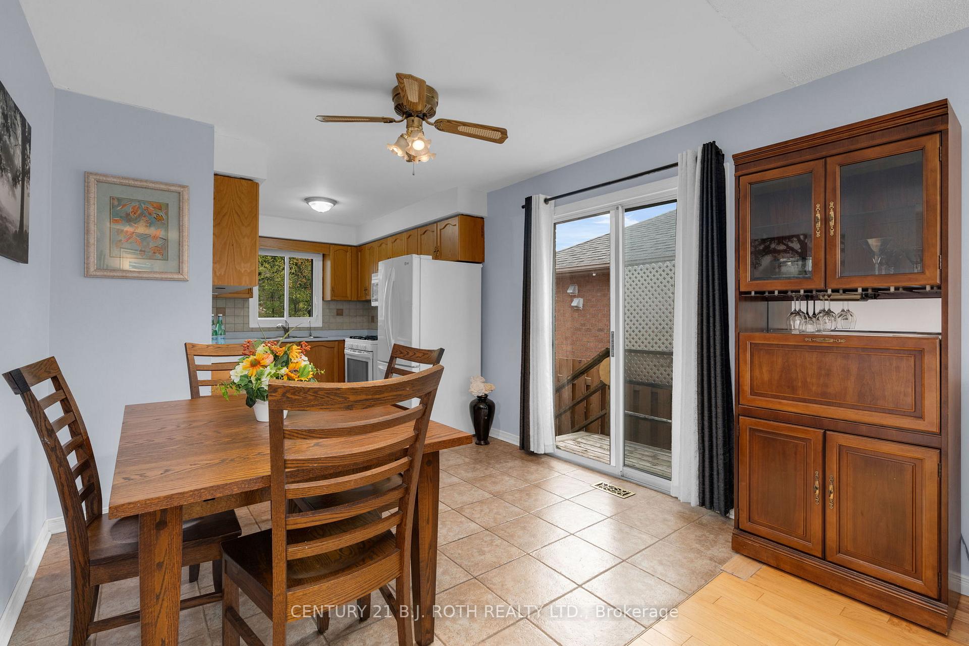 Photo 11 of 23 Grasett Crescent, Barrie, West Bayfield — HOMEH