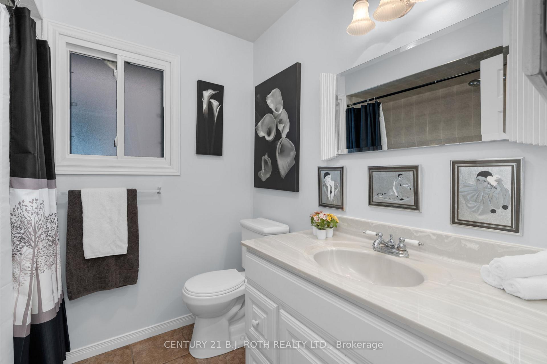 Photo 15 of 23 Grasett Crescent, Barrie, West Bayfield — HOMEH