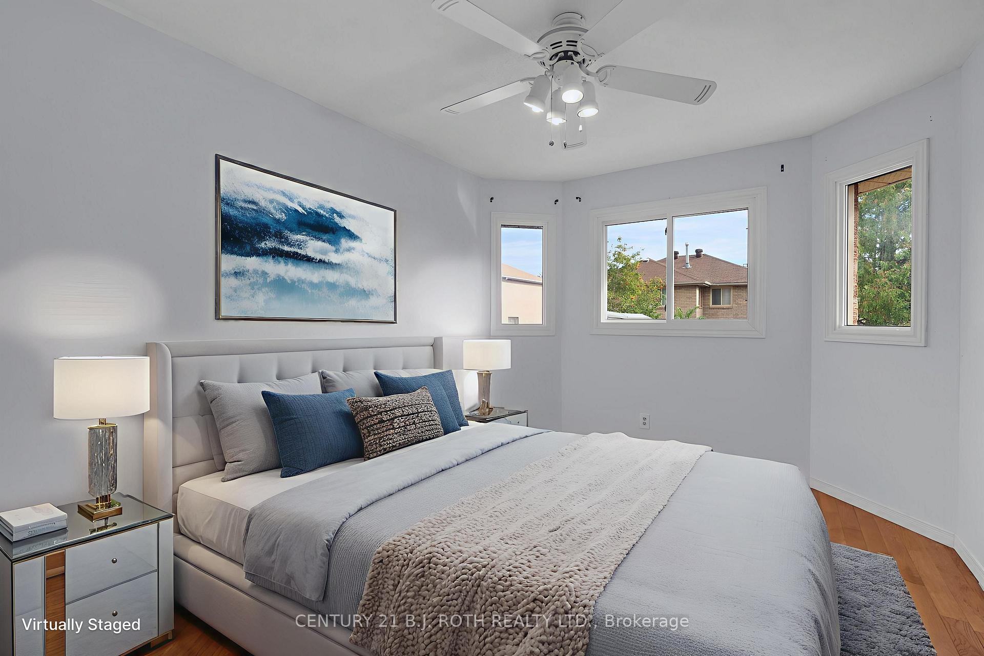 Photo 16 of 23 Grasett Crescent, Barrie, West Bayfield — HOMEH