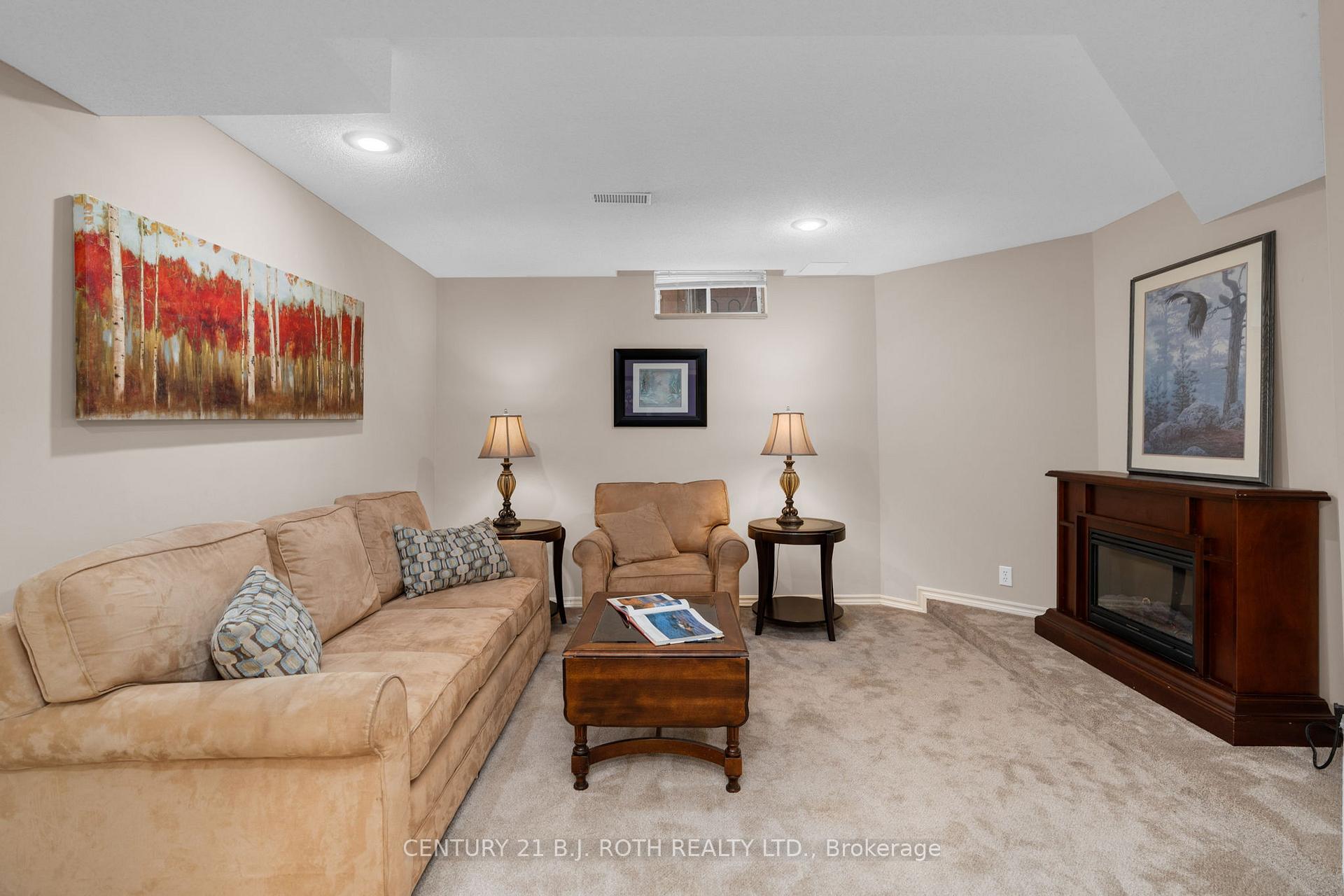 Photo 22 of 23 Grasett Crescent, Barrie, West Bayfield — HOMEH