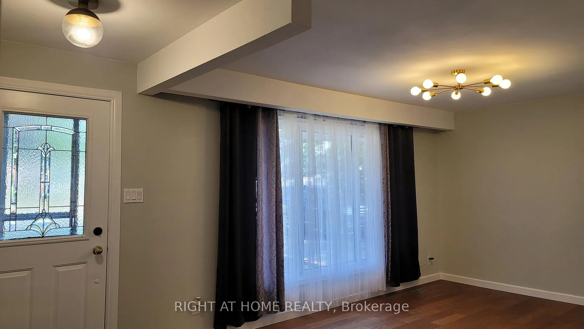 Photo 7 of 1 Bendamere Drive, Grimsby, Grimsby Beach — HOMEH