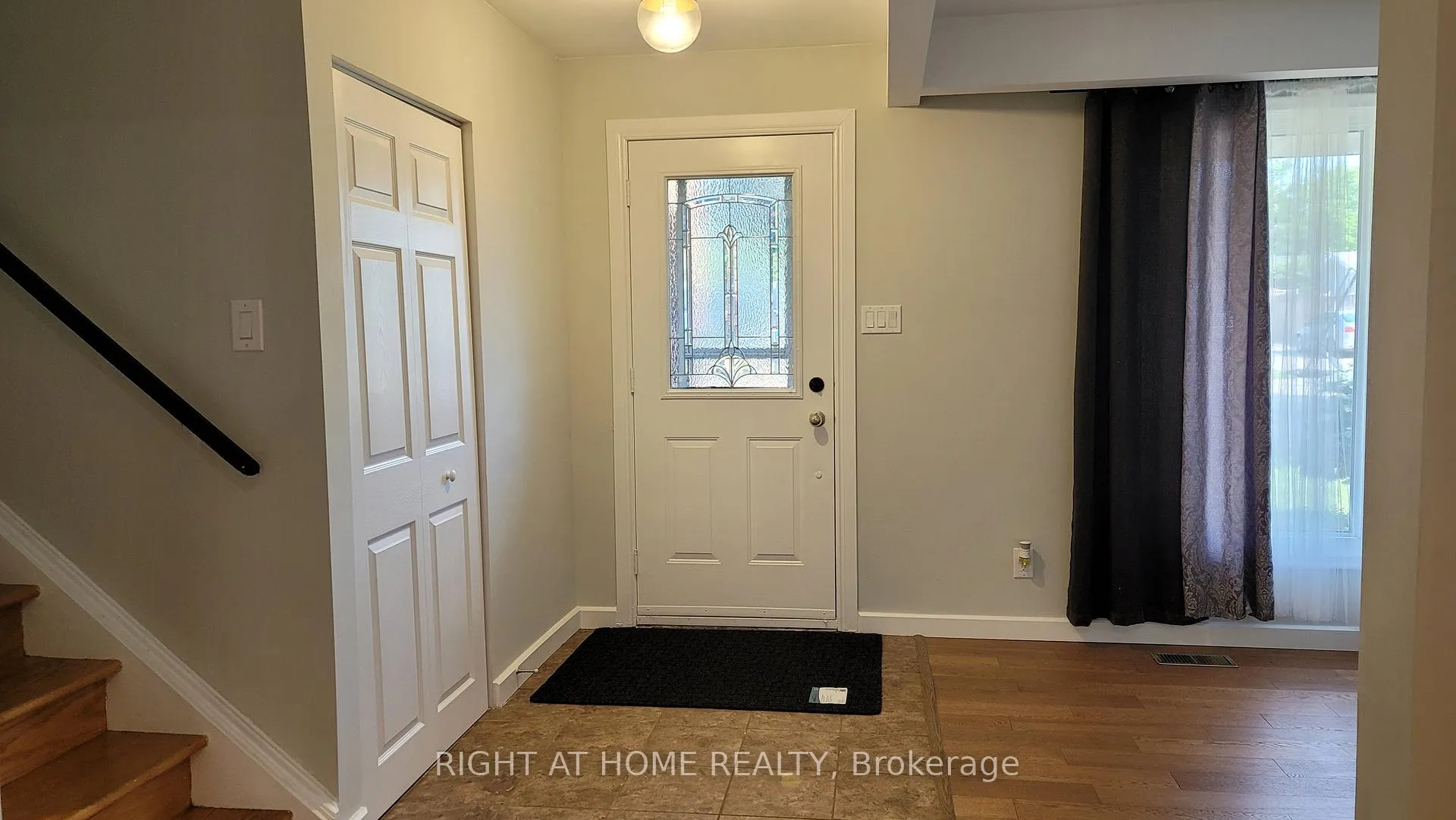 Photo 12 of 1 Bendamere Drive, Grimsby, Grimsby Beach — HOMEH