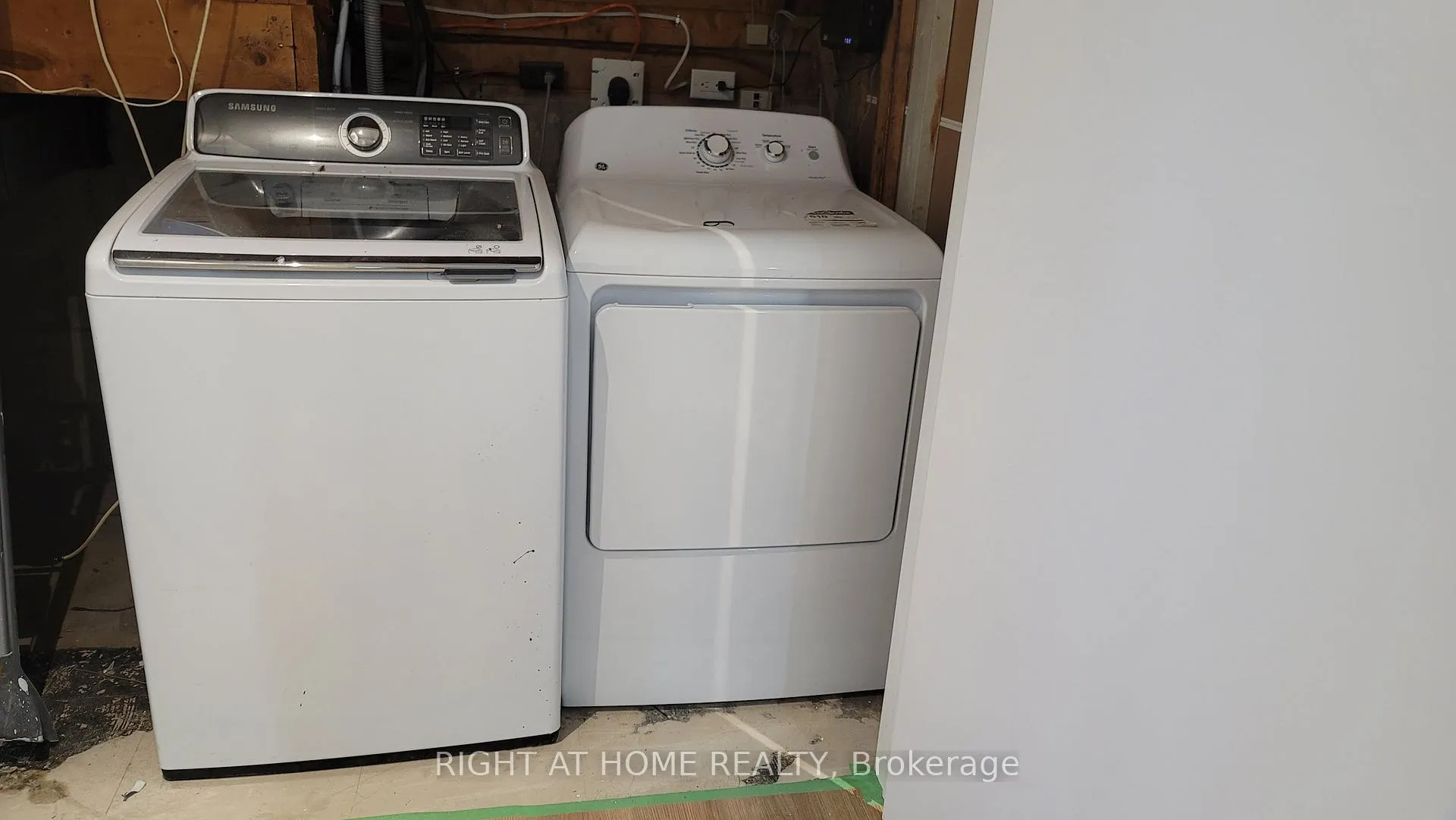 Photo 20 of 1 Bendamere Drive, Grimsby, Grimsby Beach — HOMEH