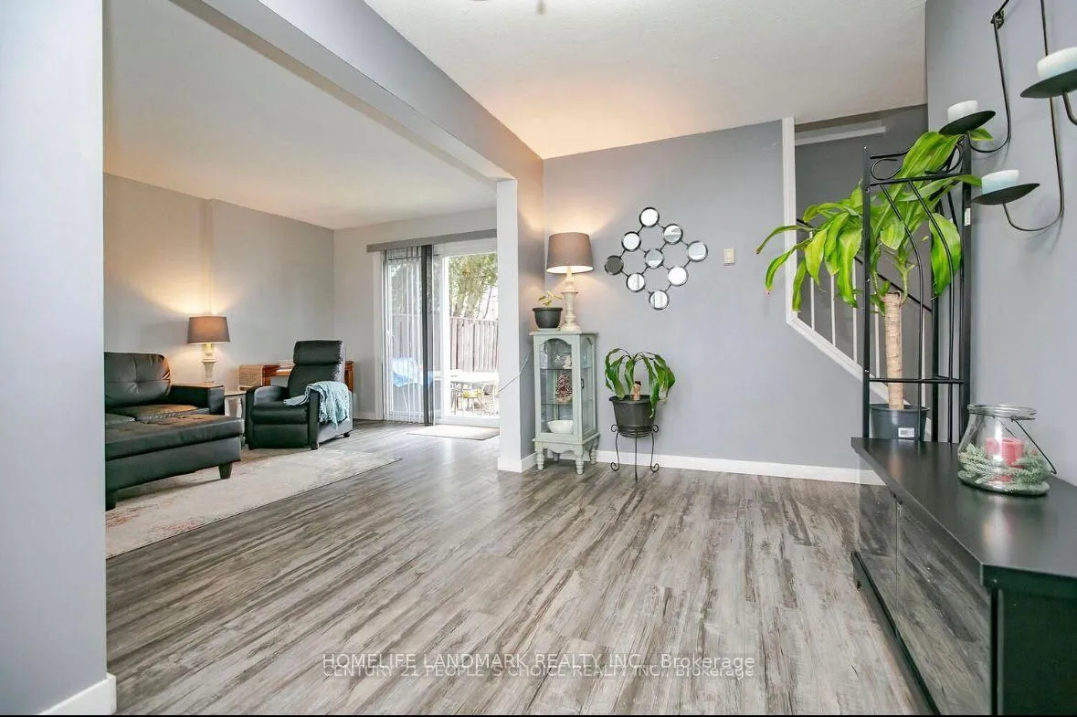 Photo 7 of 58 Jackman Drive, Brampton, Northgate — HOMEH