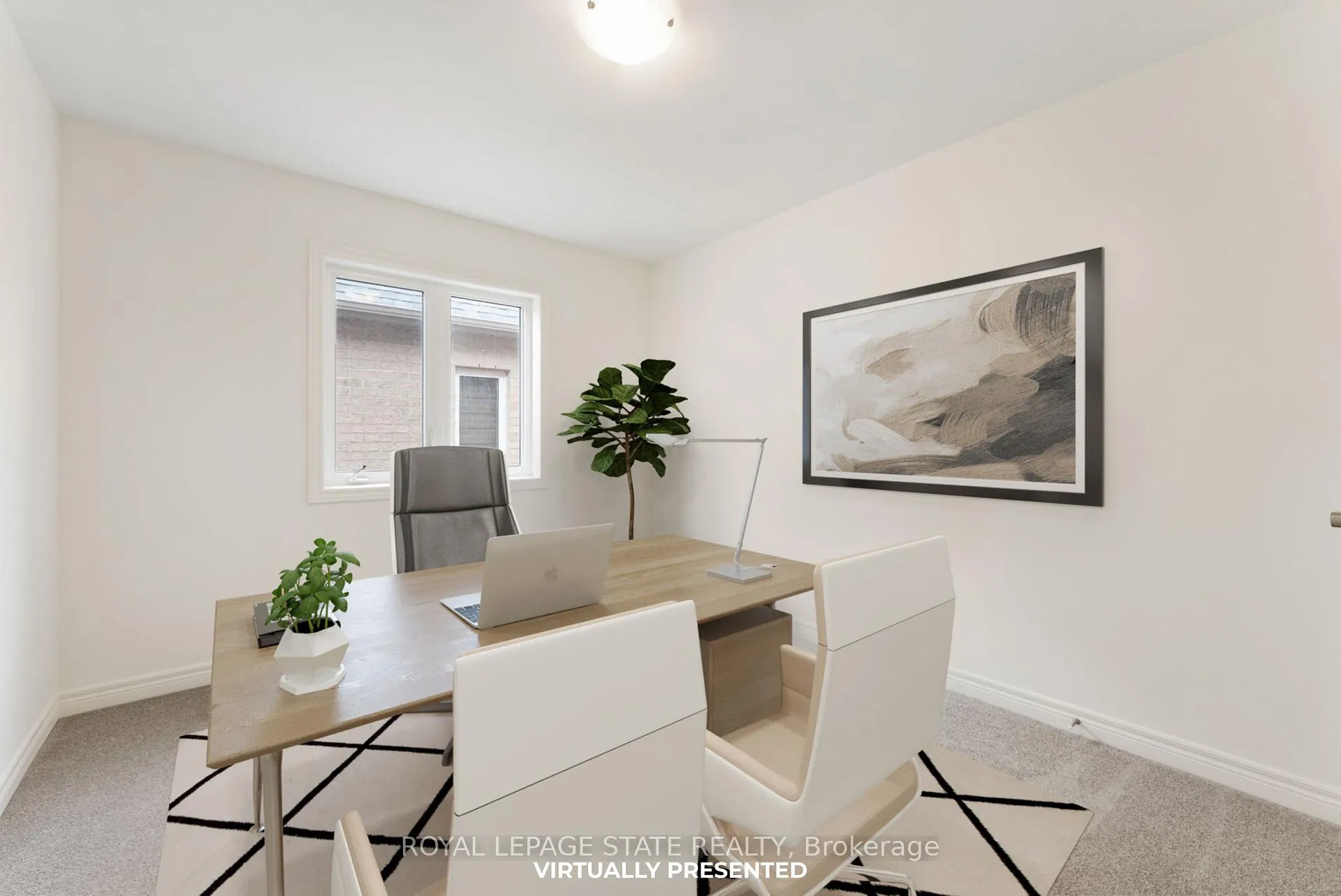 Photo 6 of 19 Shawbridge Court, Hamilton, Stoney Creek Mountain — HOMEH