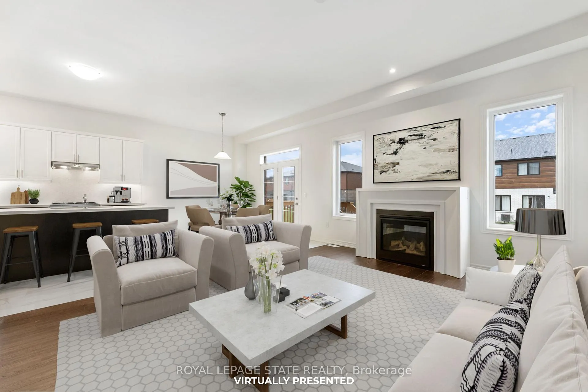 Photo 11 of 19 Shawbridge Court, Hamilton, Stoney Creek Mountain — HOMEH