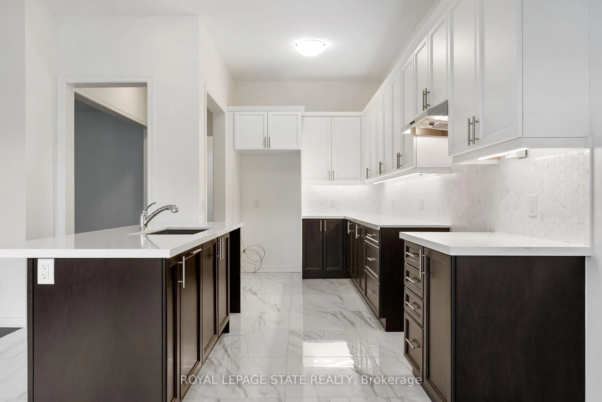 Photo 27 of 19 Shawbridge Court, Hamilton, Stoney Creek Mountain — HOMEH