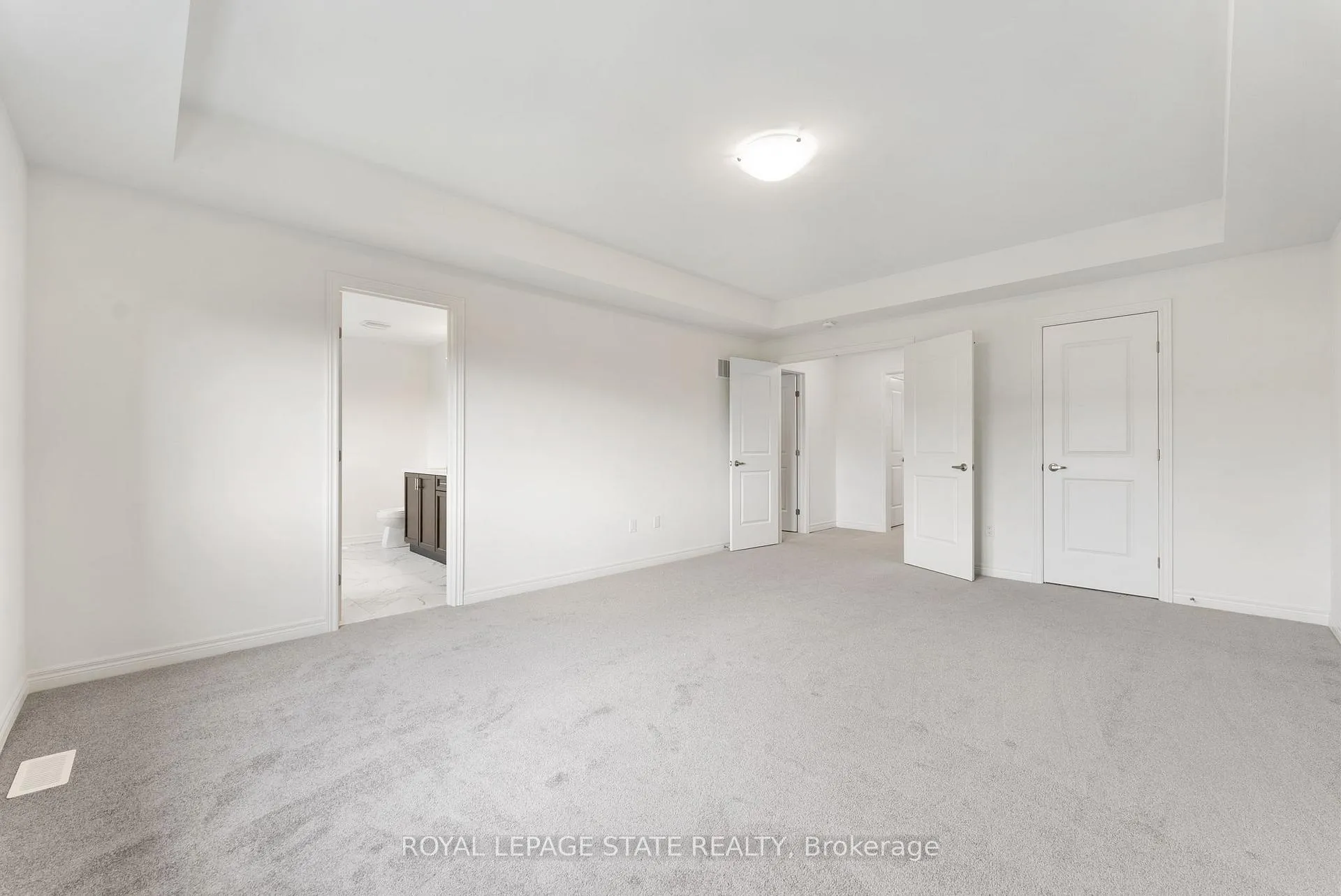 Photo 33 of 19 Shawbridge Court, Hamilton, Stoney Creek Mountain — HOMEH
